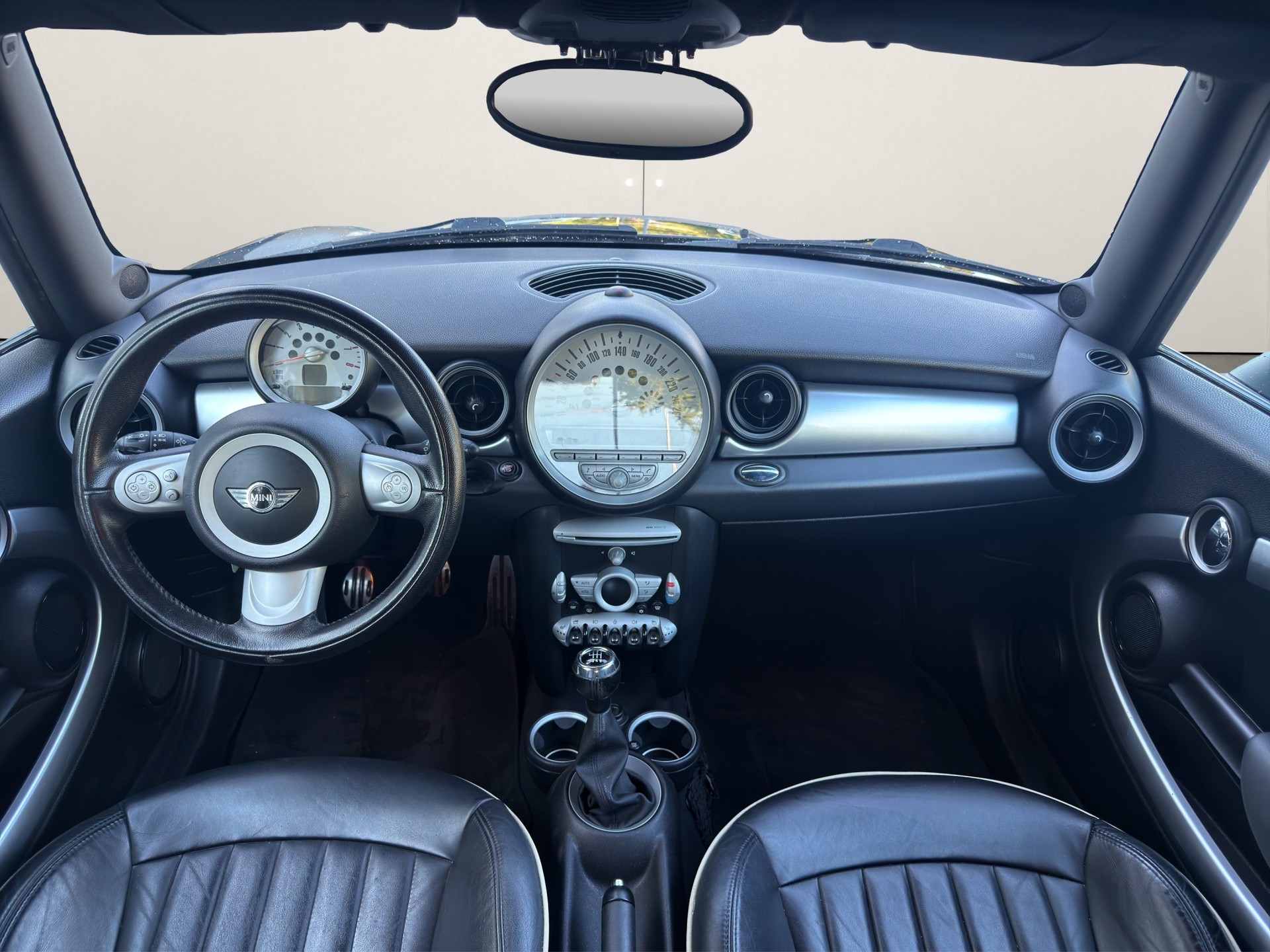 MINI Cooper S-image-9