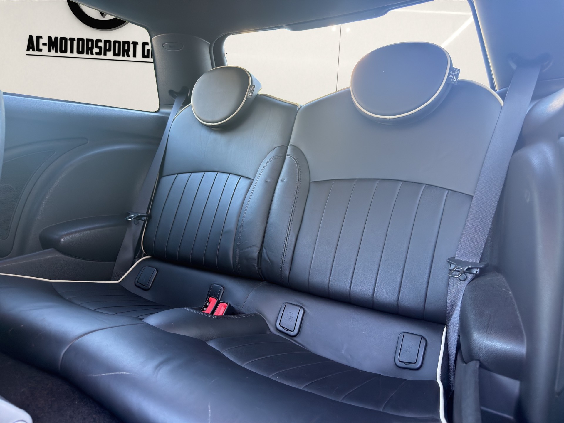 MINI Cooper S-image-11