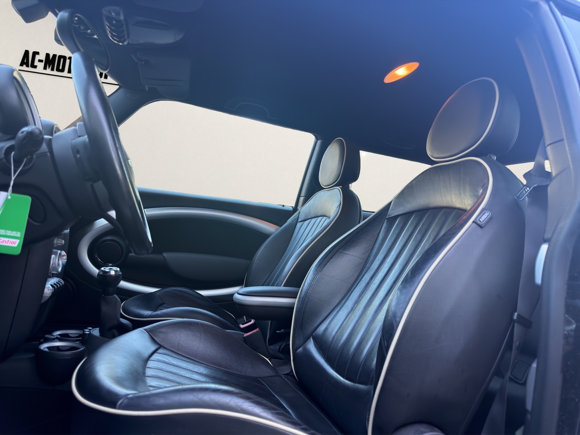 MINI Cooper S-image-8