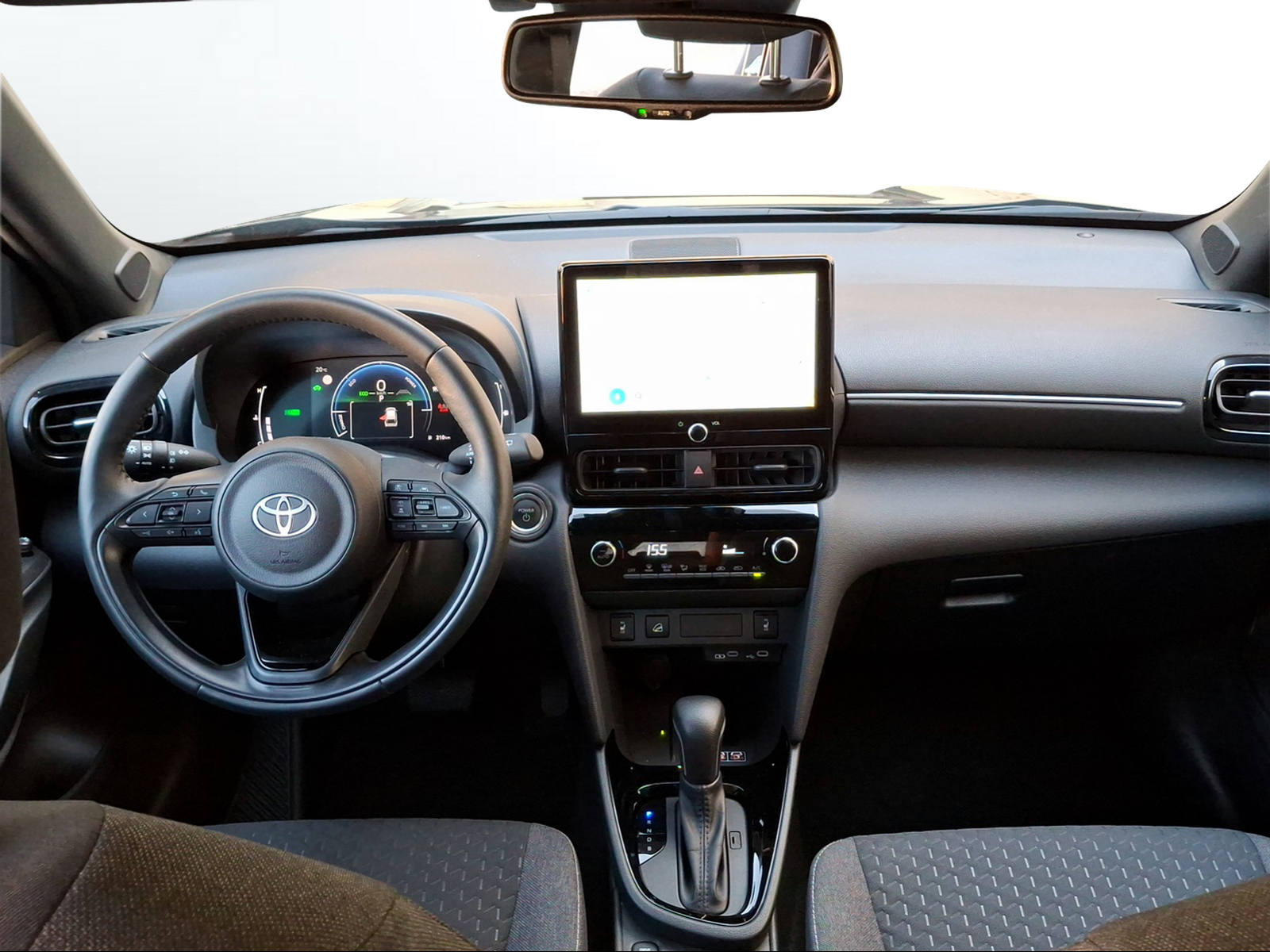 TOYOTA Yaris Cross 1.5 Trend AWDi e-CVT-image-8