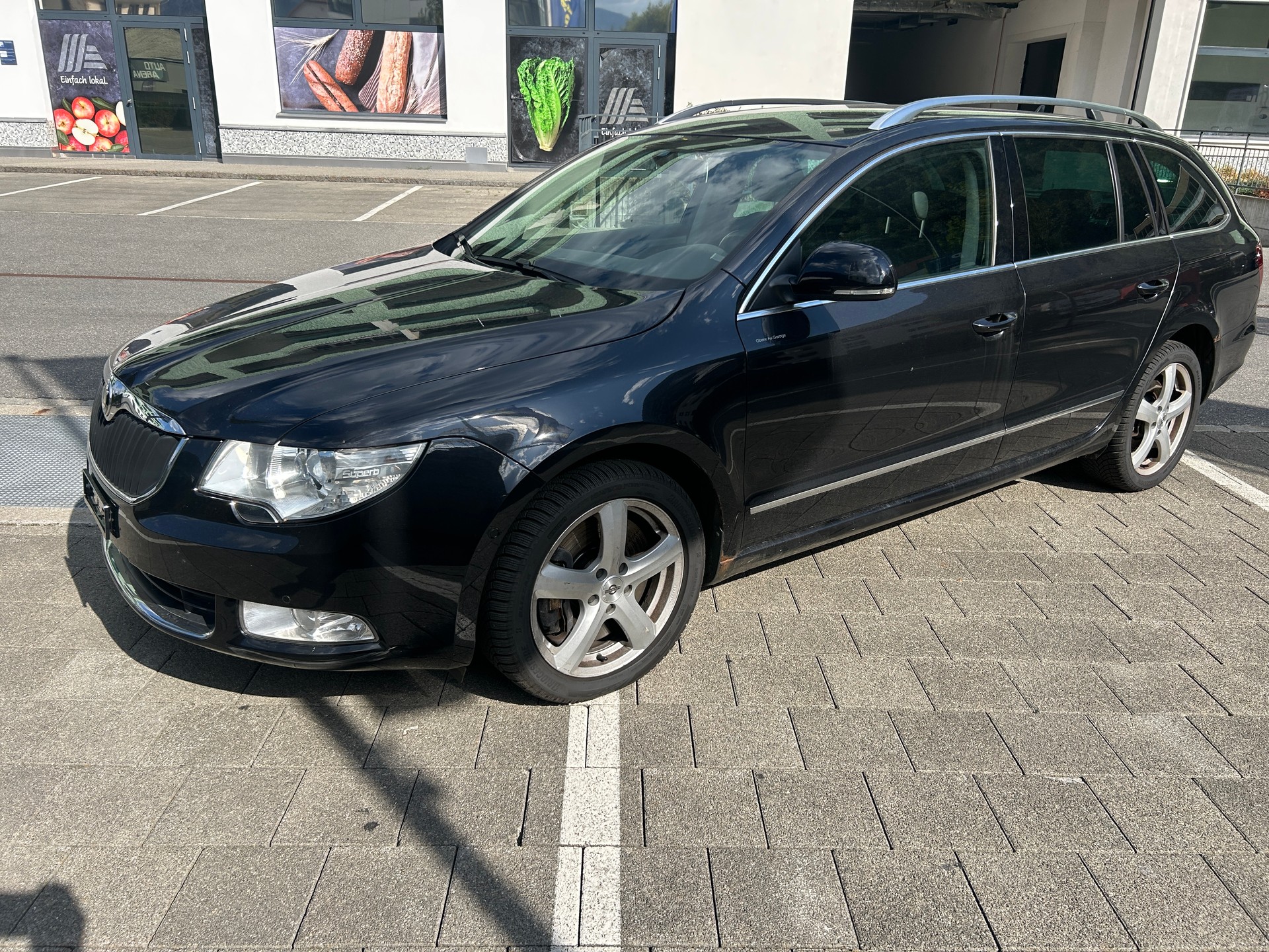 SKODA Superb Combi 3.6 FSI AllDrive 4x4 DSG-image-1