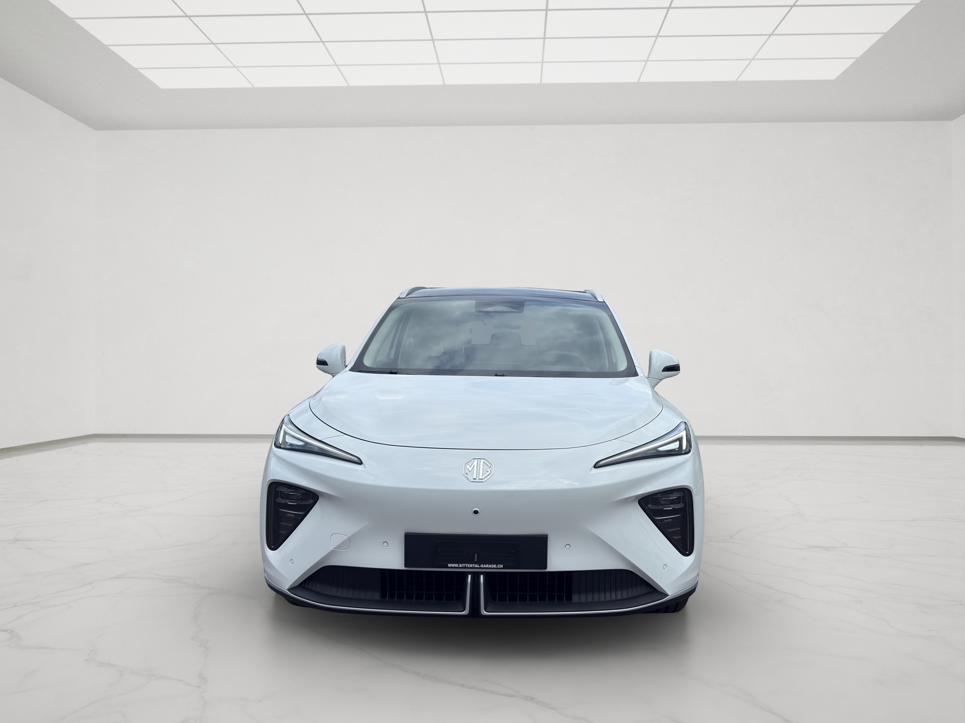 MG S6 EV 77kWh Luxury AWD-showroom-element-1