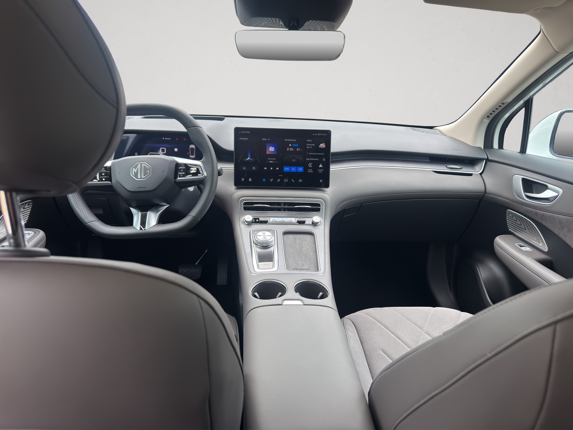 MG S6 EV 77kWh Luxury AWD-image-12