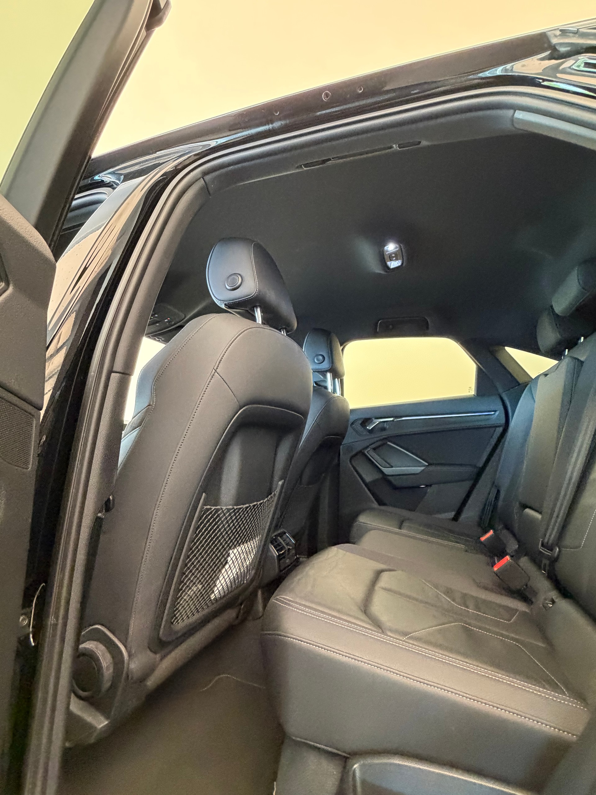 AUDI Q3 Sportback 45 TFSI S line quattro S-tronic-image-17