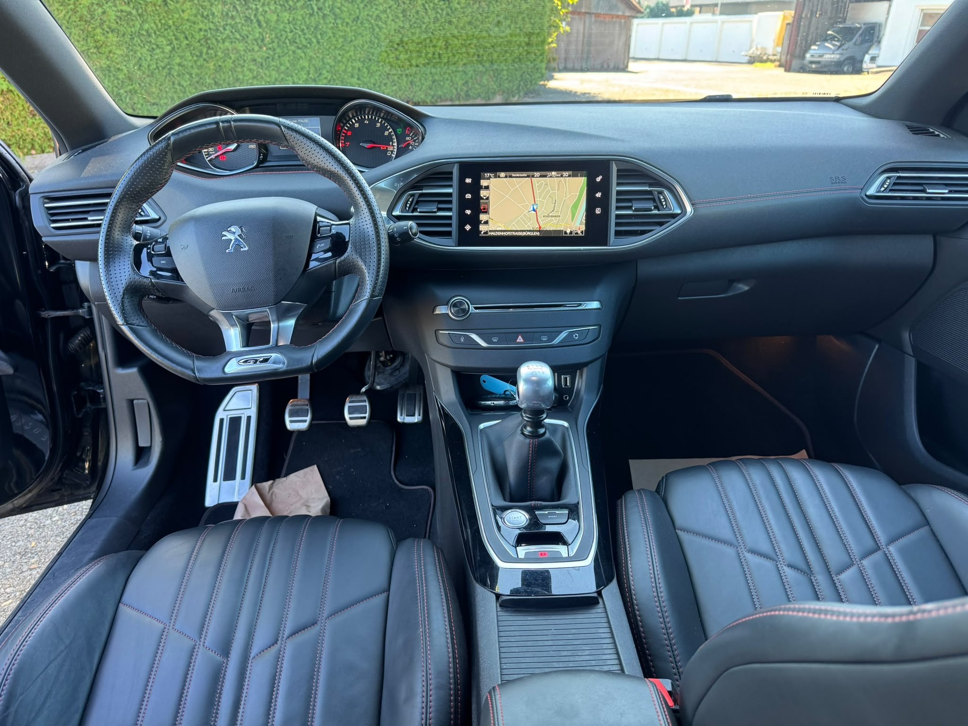PEUGEOT 308 SW 1.6 eTHP GT-image-9