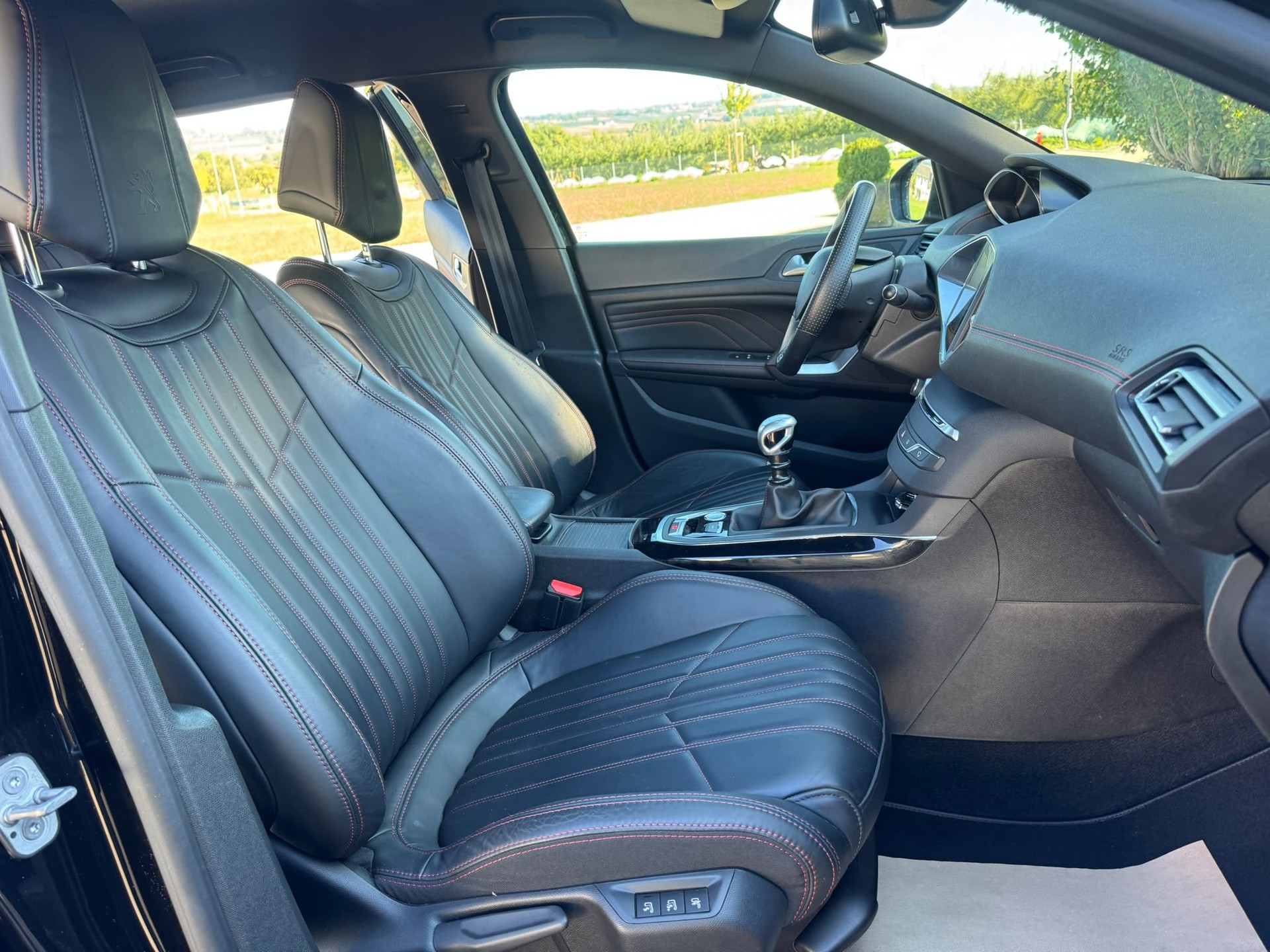 PEUGEOT 308 SW 1.6 eTHP GT-image-13