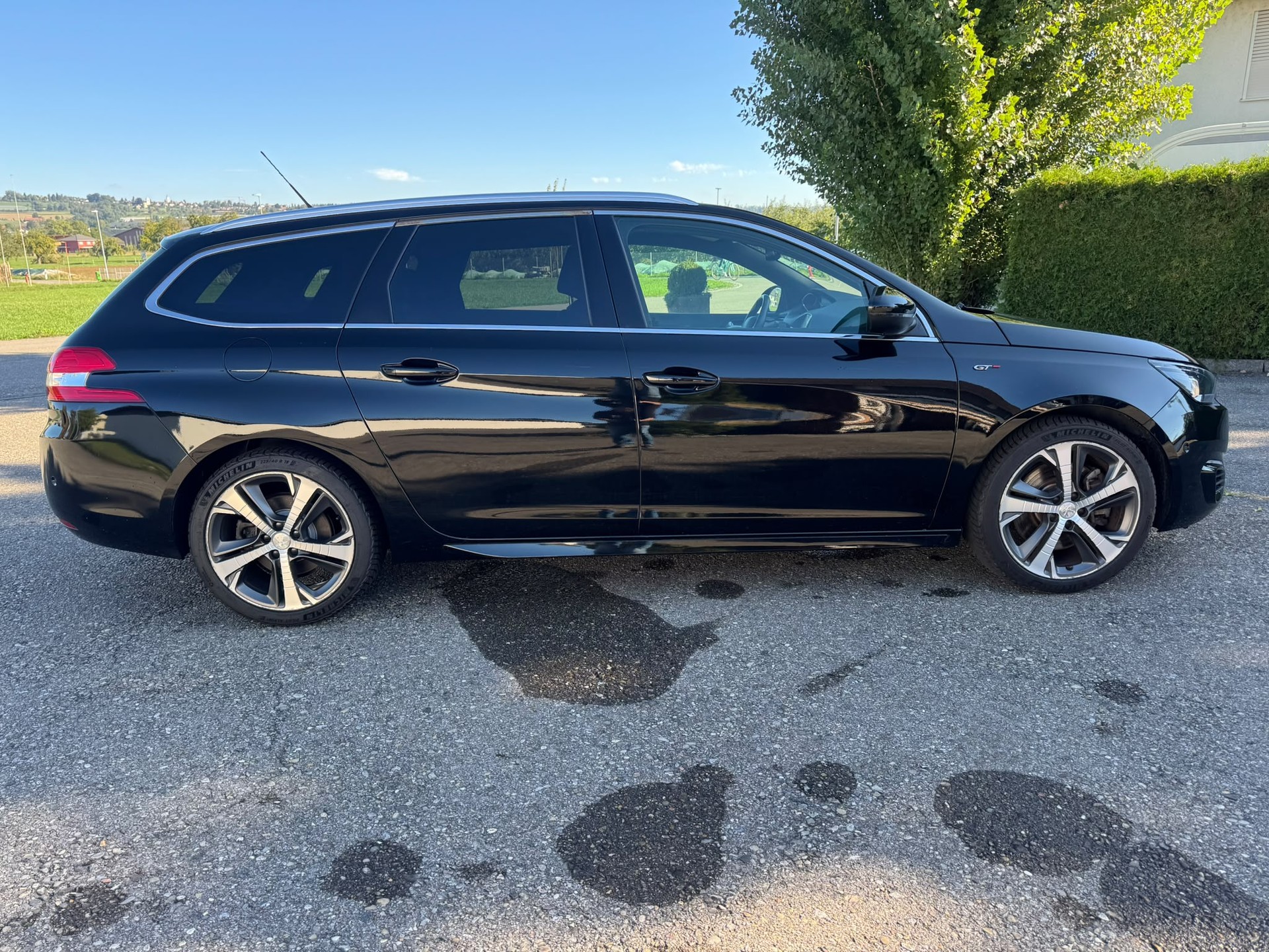 PEUGEOT 308 SW 1.6 eTHP GT-image-4