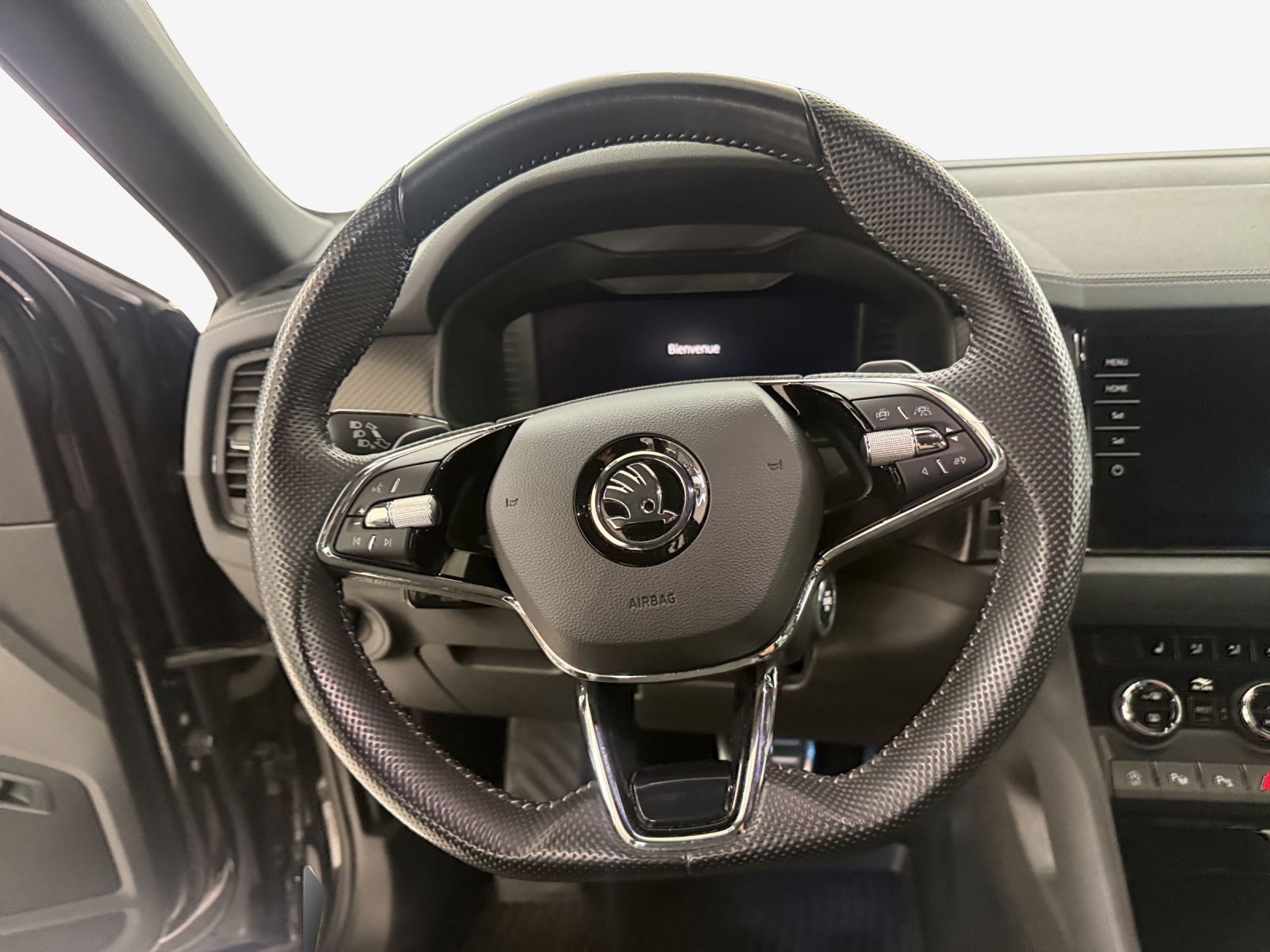 SKODA Kodiaq 2.0 TSI 4x4 SportLine-image-9