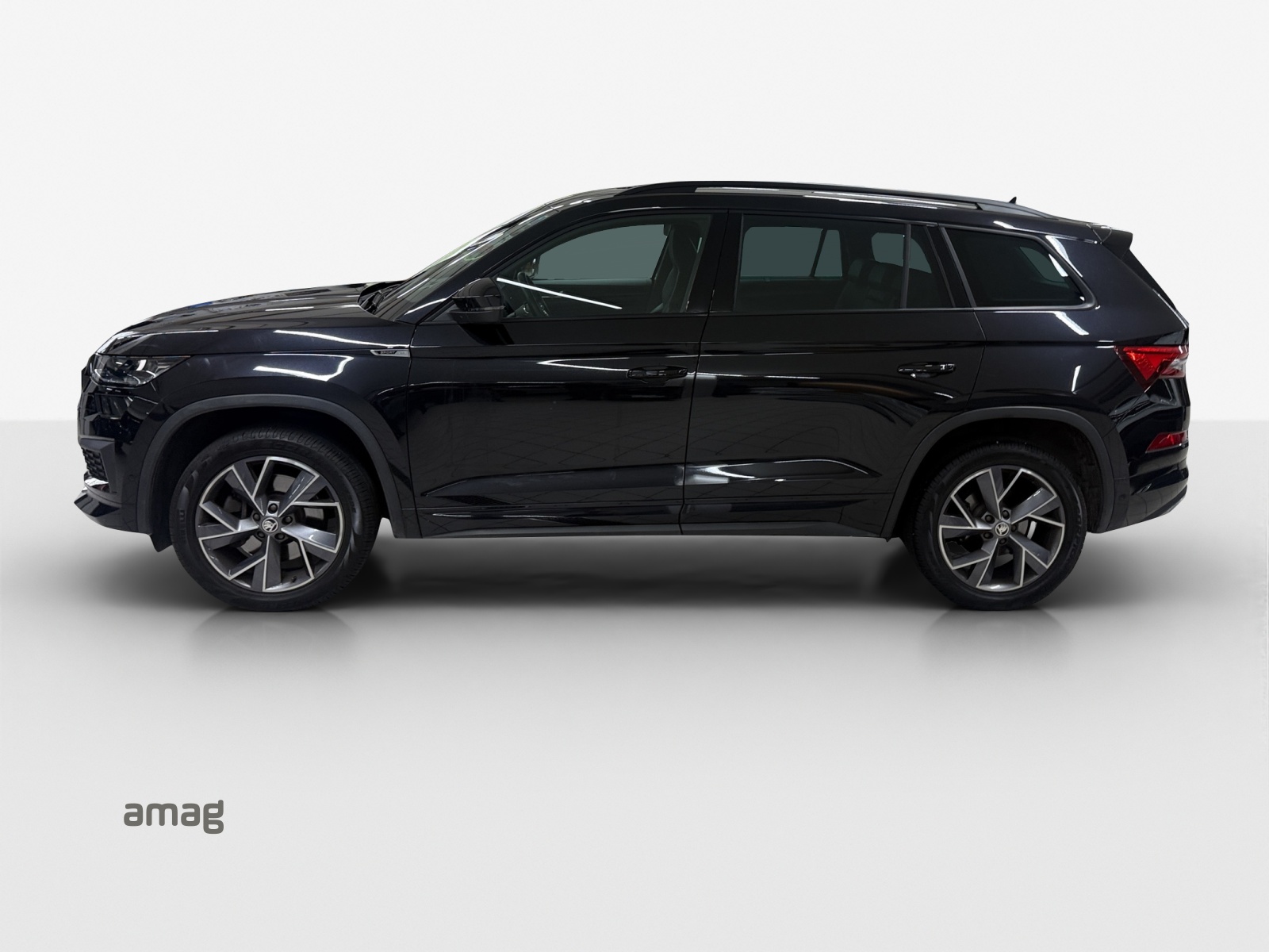SKODA Kodiaq 2.0 TSI 4x4 SportLine-image-1