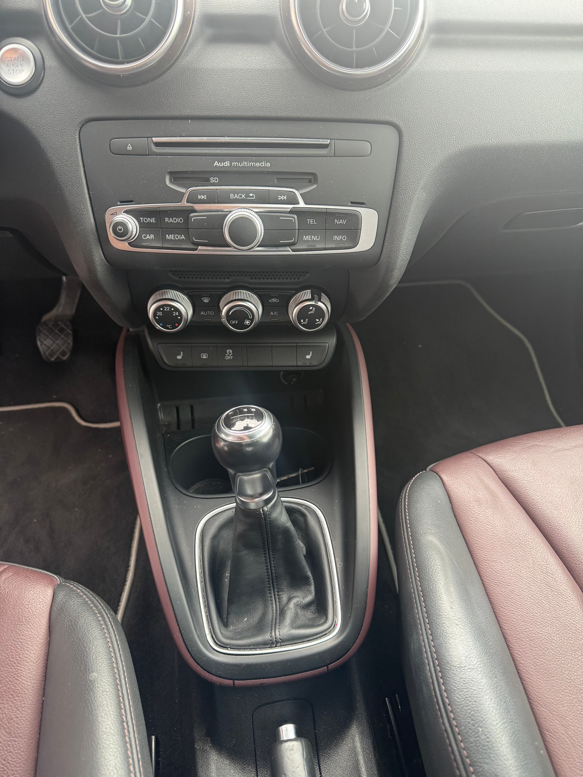 AUDI A1 Sportback 1.4 TFSI Design-image-17