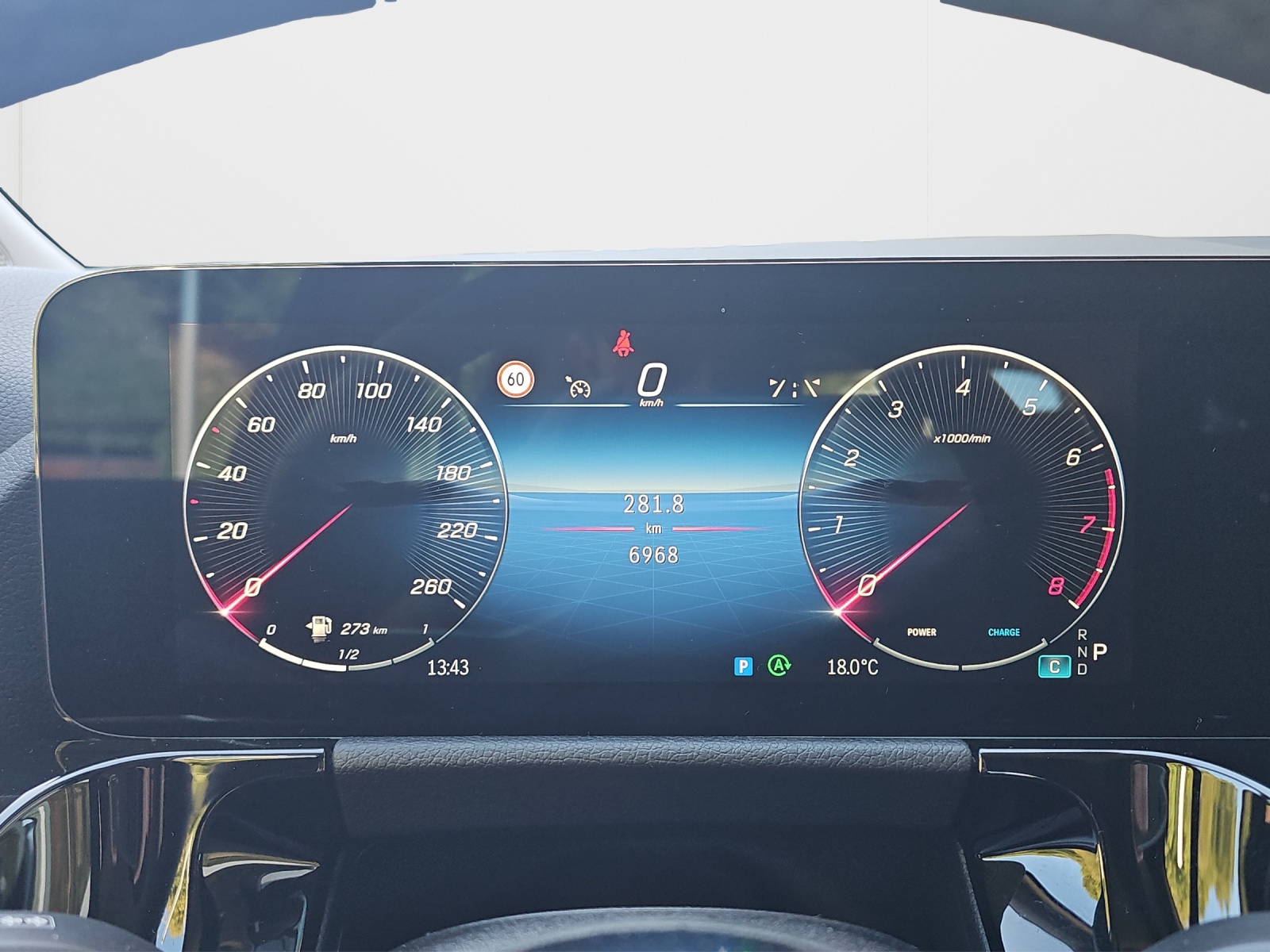 MERCEDES-BENZ B 200 7G-DCT-image-10