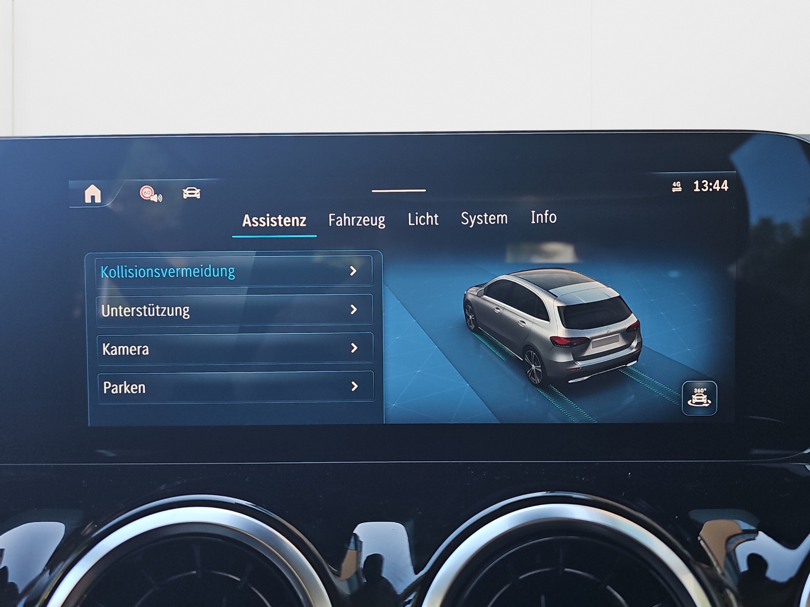 MERCEDES-BENZ B 200 7G-DCT-image-16