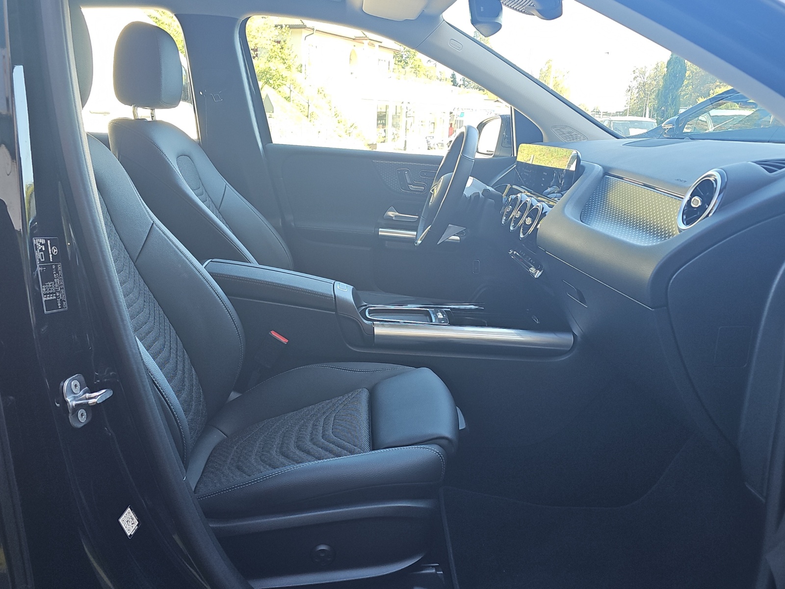 MERCEDES-BENZ B 200 7G-DCT-image-20