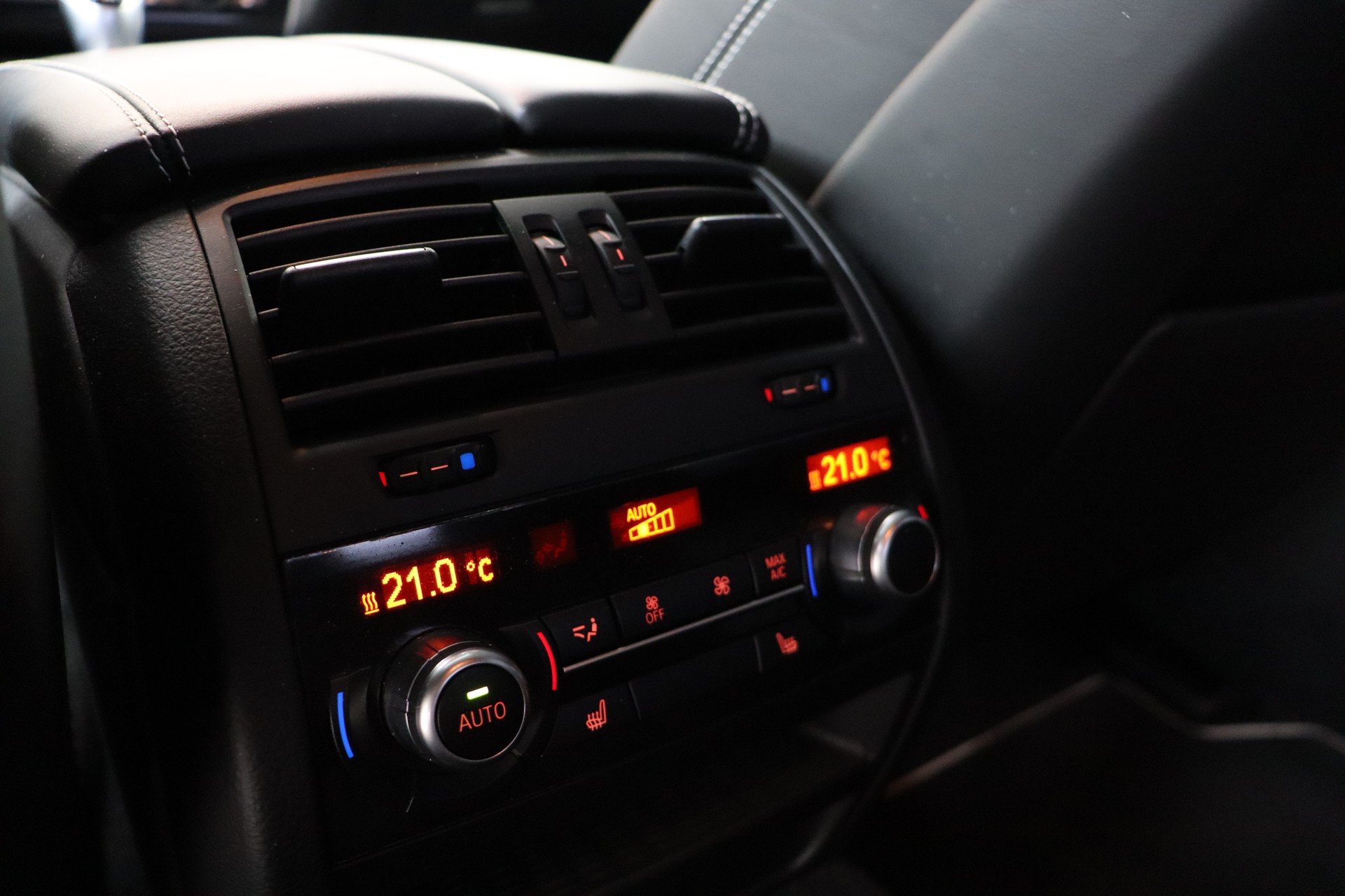 BMW M5 DRIVELOGIC COMPETITION EDITION * 1/200 * CARBON INTERIOR & EXTERIOR * VOLLLEDER * BANG & OLUFSEN *-image-20