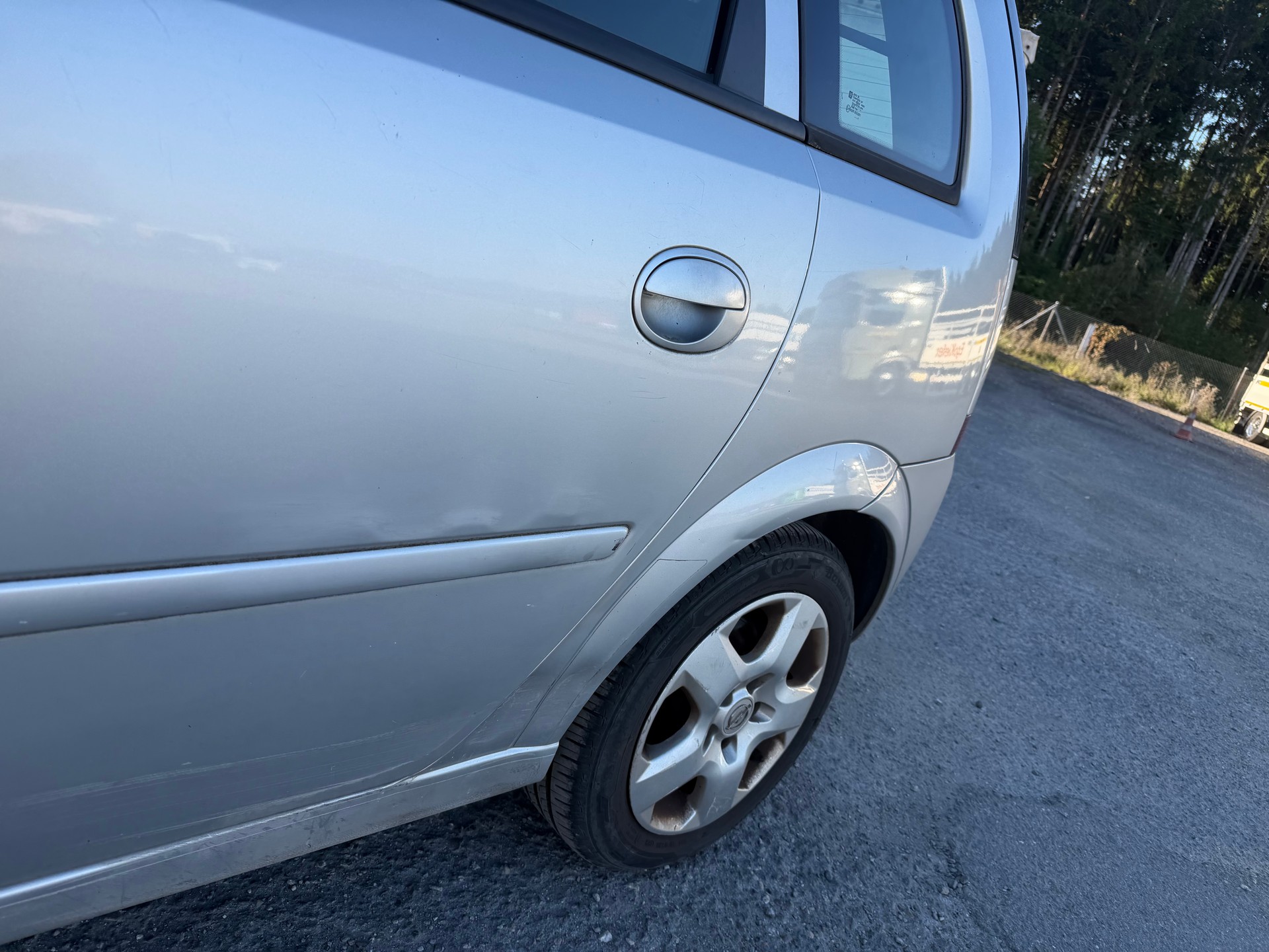OPEL Meriva 1.8i 16V Cosmo-image-13