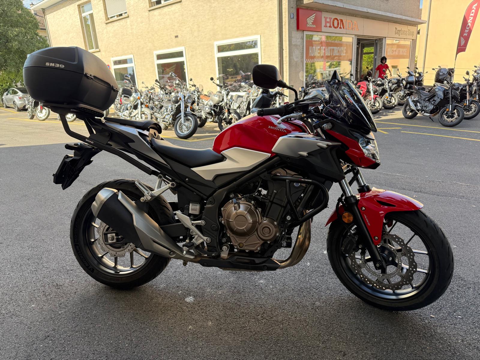 HONDA CB 500 F ABS-showroom-element-3