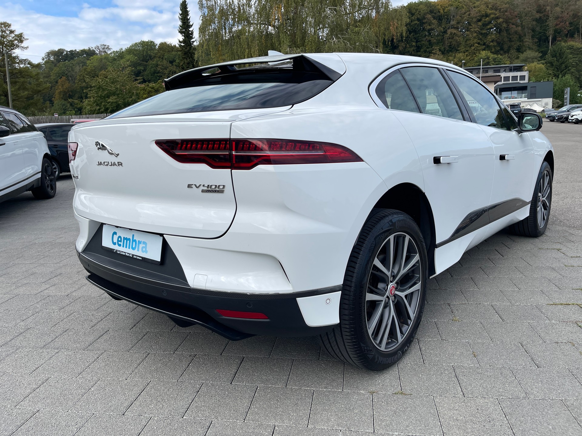 JAGUAR I-Pace EV400 SE AWD-image-3