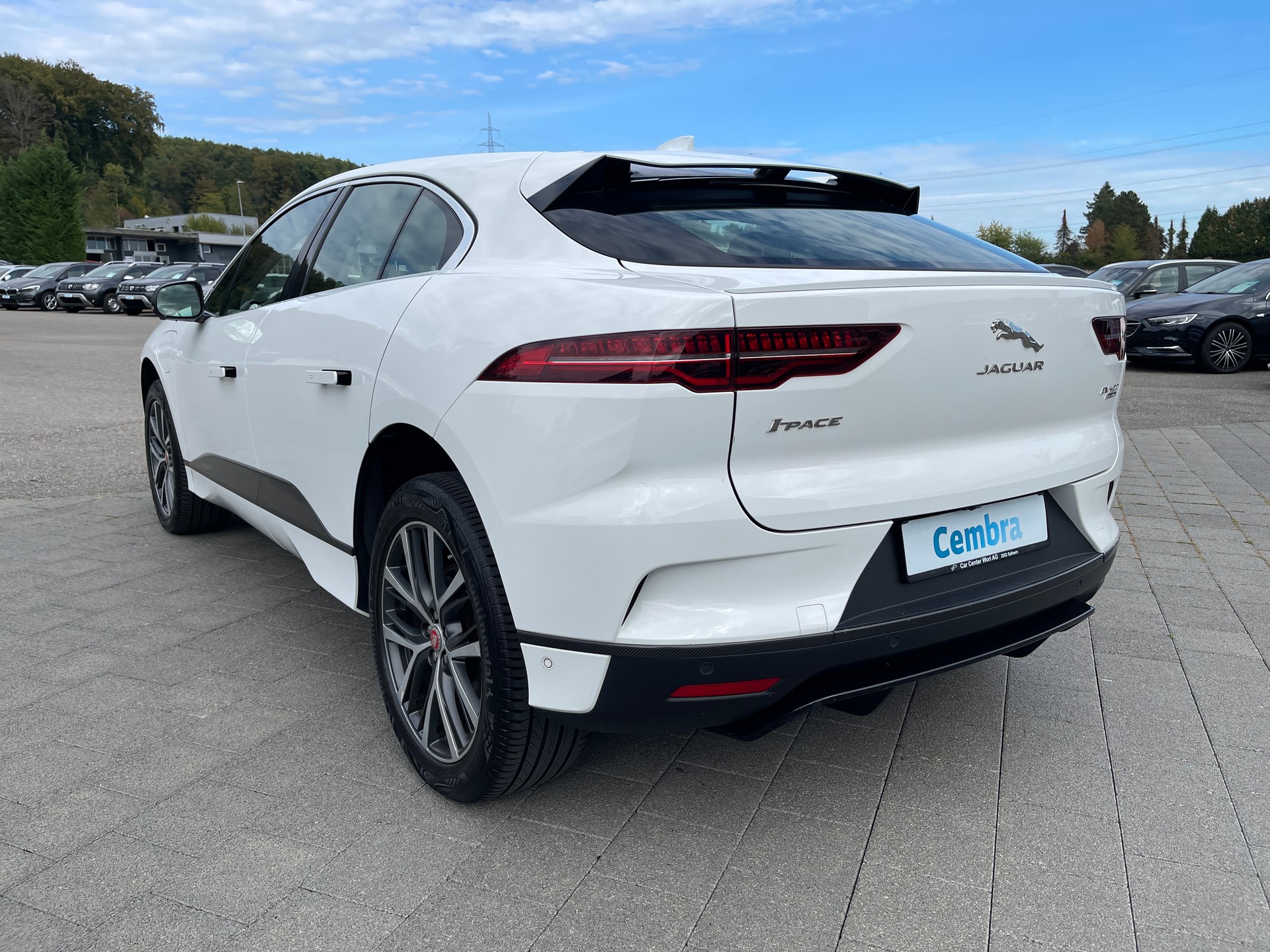 JAGUAR I-Pace EV400 SE AWD-image-2