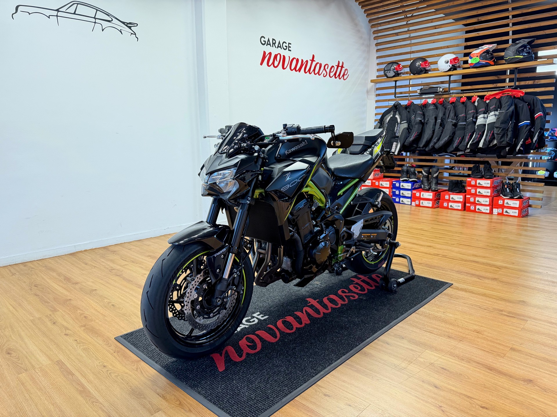 KAWASAKI Z 900 (35kW)