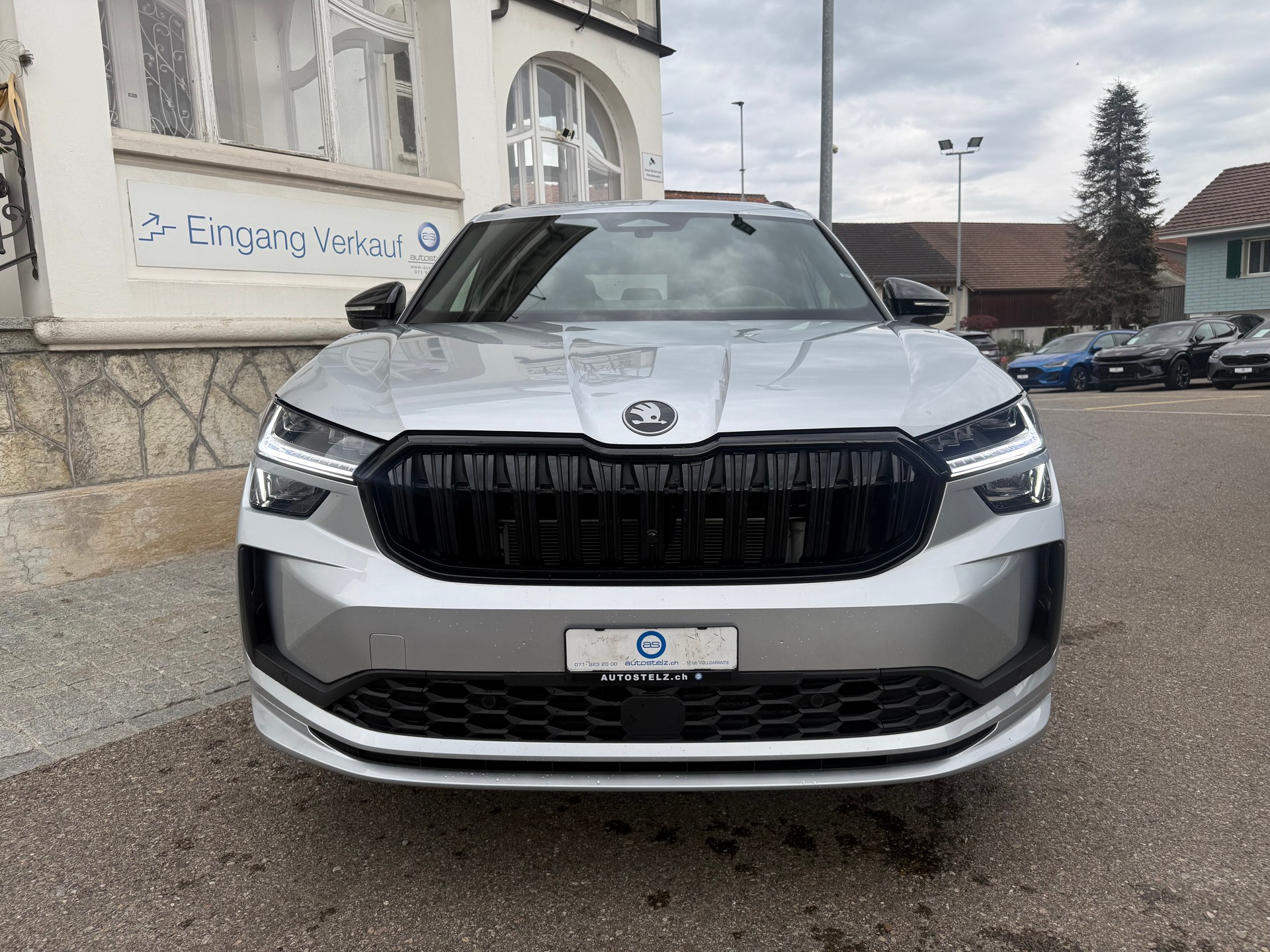 SKODA Kodiaq 2.0 TSI SportLine 4x4 7 SITZER-showroom-element-2