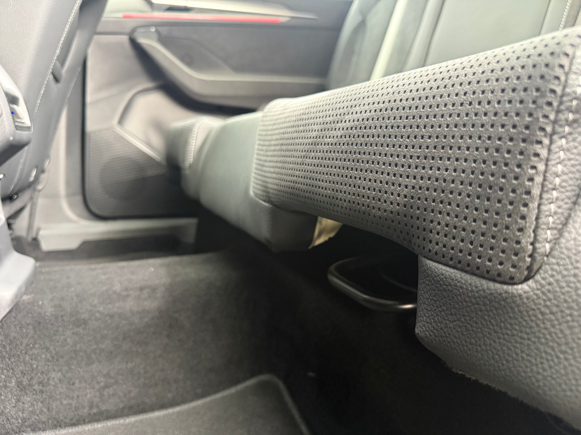 SKODA Kodiaq 2.0 TSI SportLine 4x4 7 SITZER-image-14