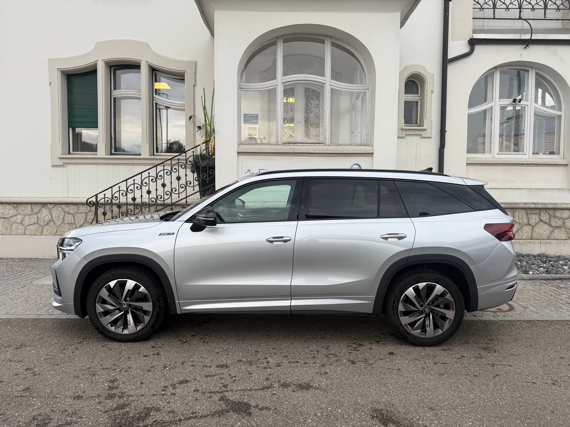 SKODA Kodiaq 2.0 TSI SportLine 4x4 7 SITZER-showroom-element-3