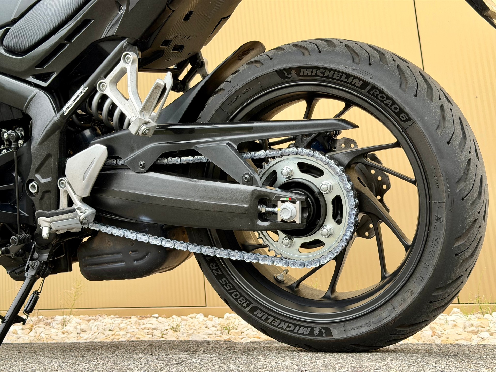 HONDA CB 650 F ABS-image-13