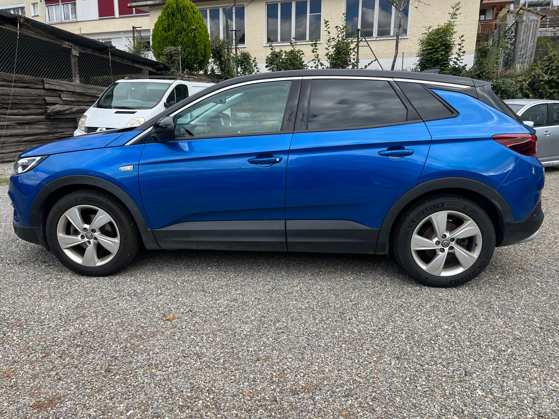 OPEL Grandland X 1.6 TP Excellence Automatik-image-7