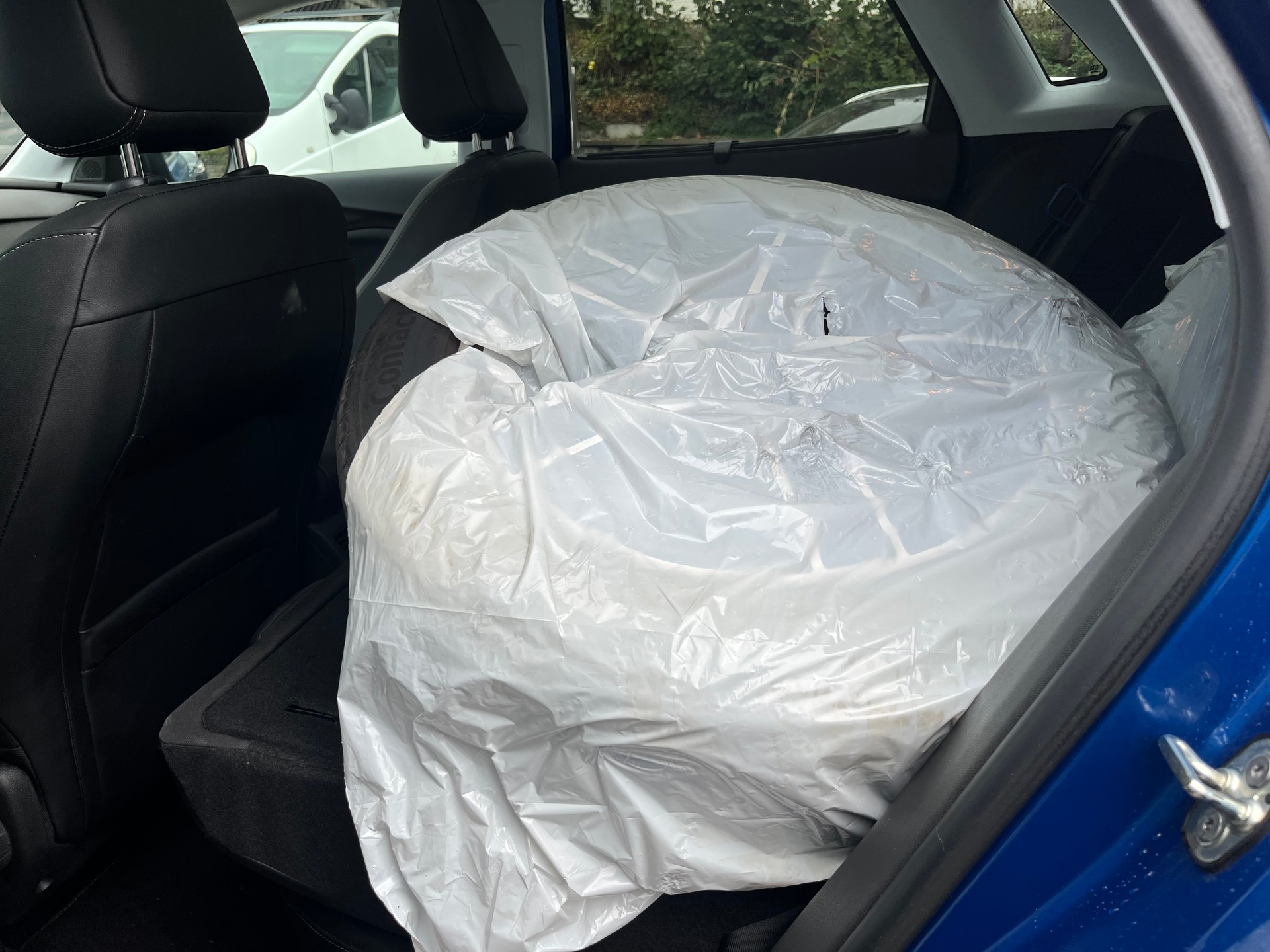 OPEL Grandland X 1.6 TP Excellence Automatik-image-10