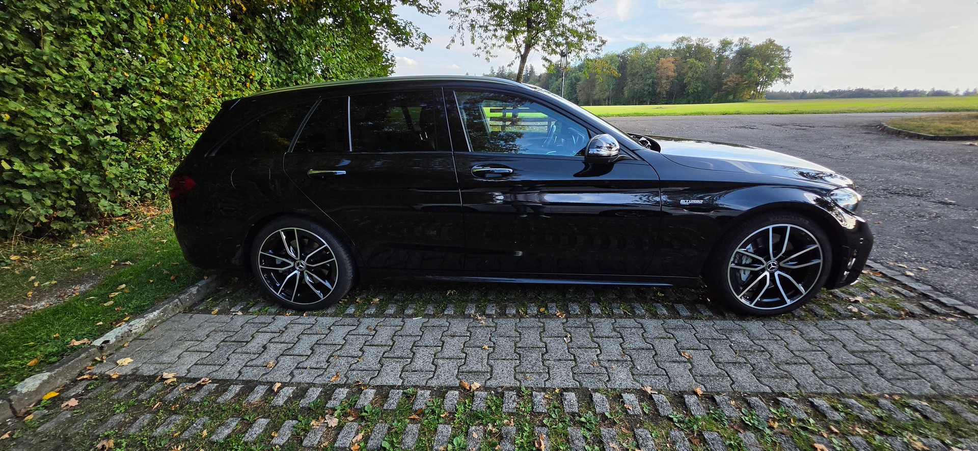 MERCEDES-BENZ C 43 AMG 4matic-image-2