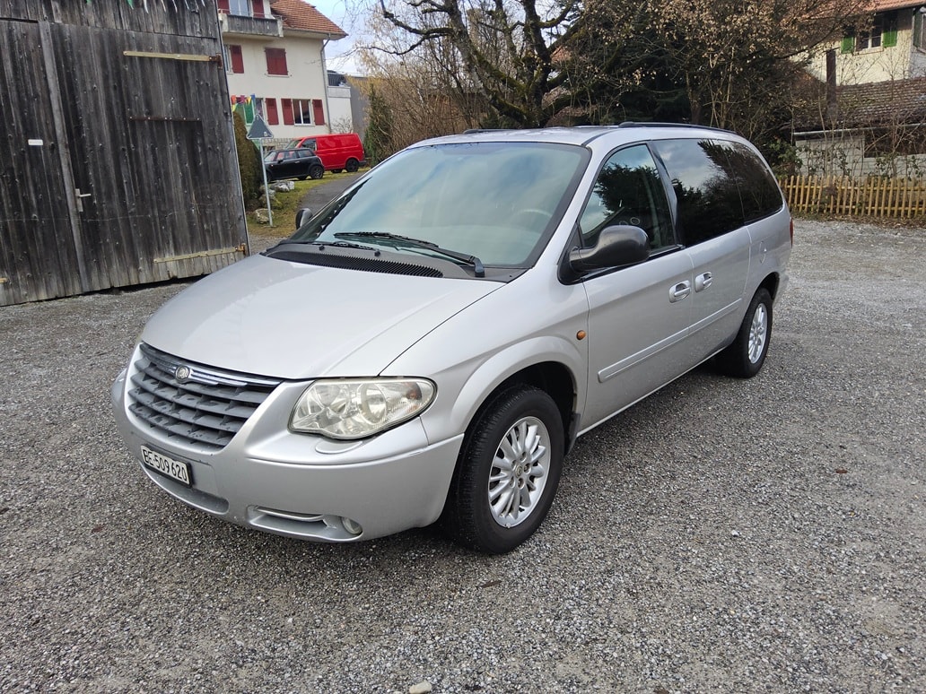 CHRYSLER Grand Voy. 2.8 CRD LX Automatic-image-3