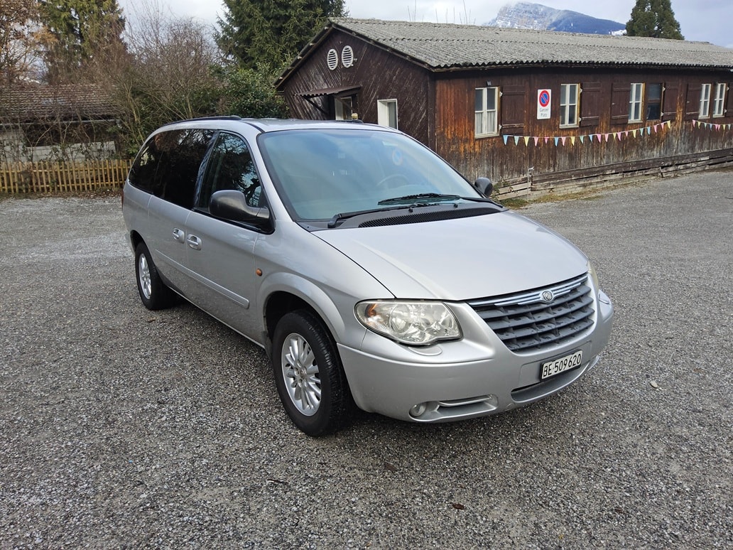 CHRYSLER Grand Voy. 2.8 CRD LX Automatic-image-0