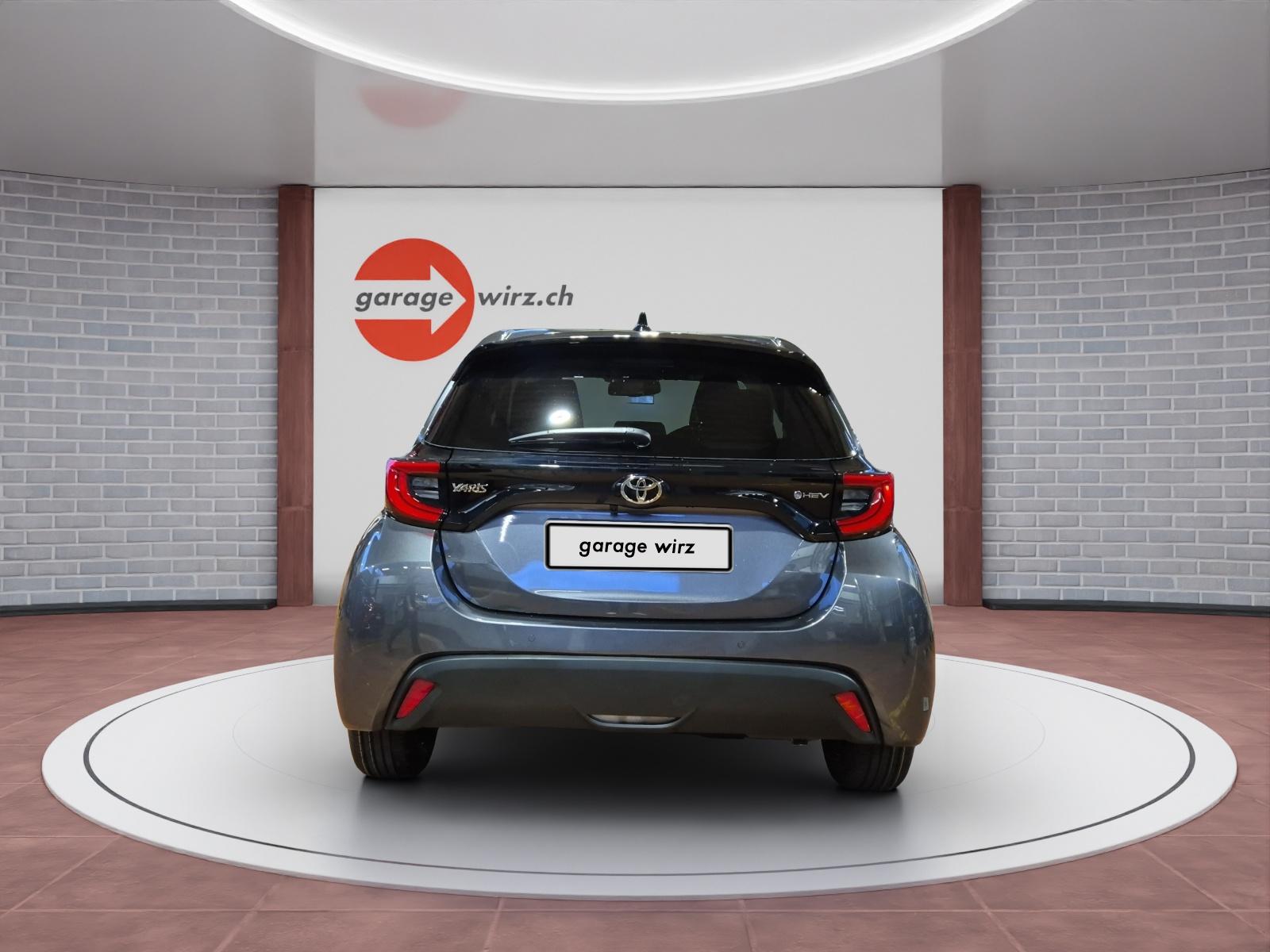 TOYOTA Yaris 1.5 VVT-i HSD Trend inkl. Winterräder / Servicepaket 4 Jahre / 60000 Km ab 1. IV-image-3