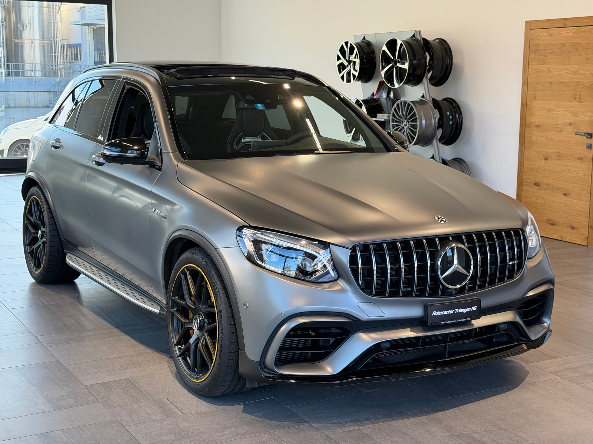 MERCEDES-BENZ GLC 63 S AMG Edition 1 4Matic+ 9G-Tronic-image-3