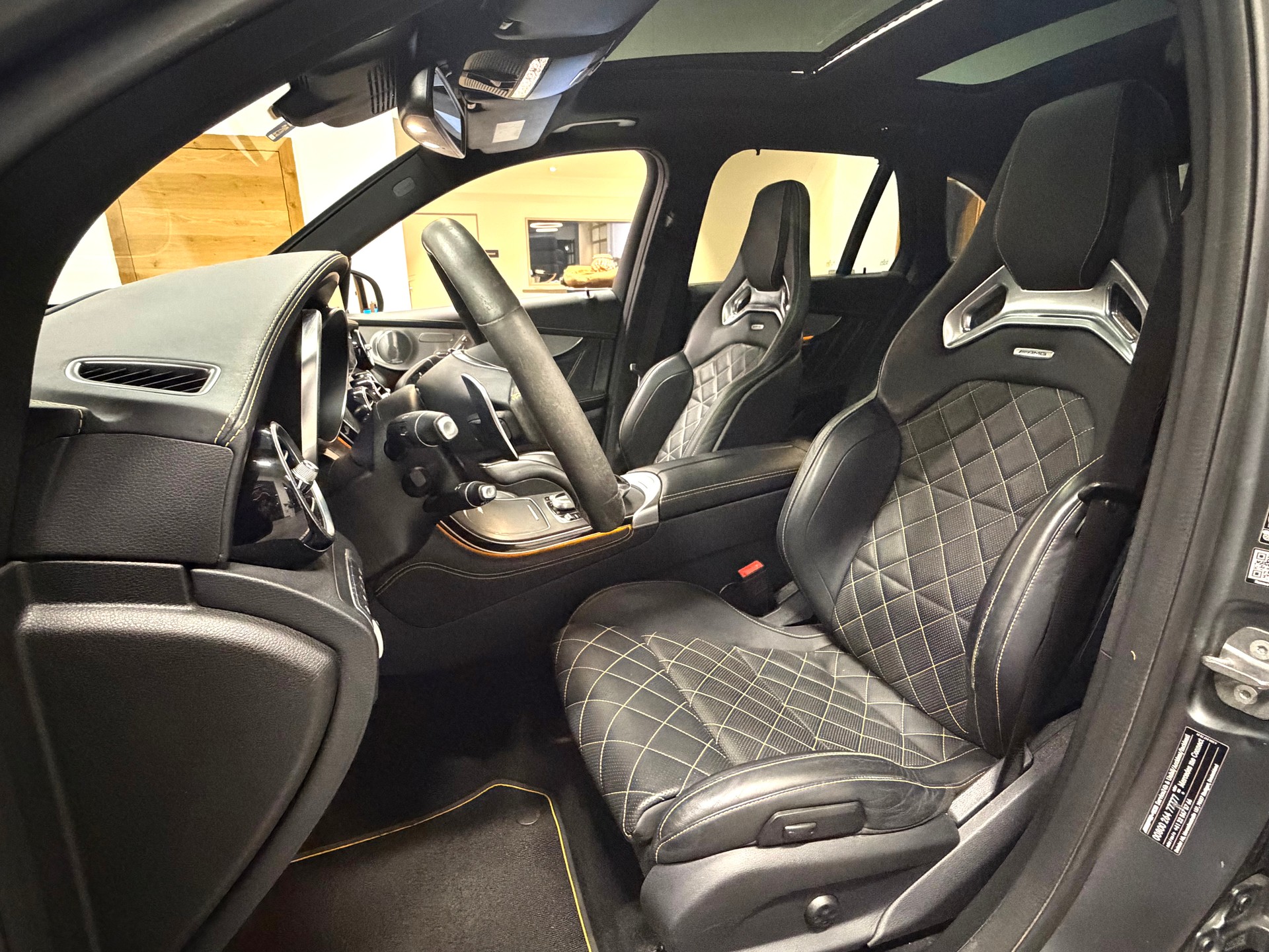 MERCEDES-BENZ GLC 63 S AMG Edition 1 4Matic+ 9G-Tronic-image-20