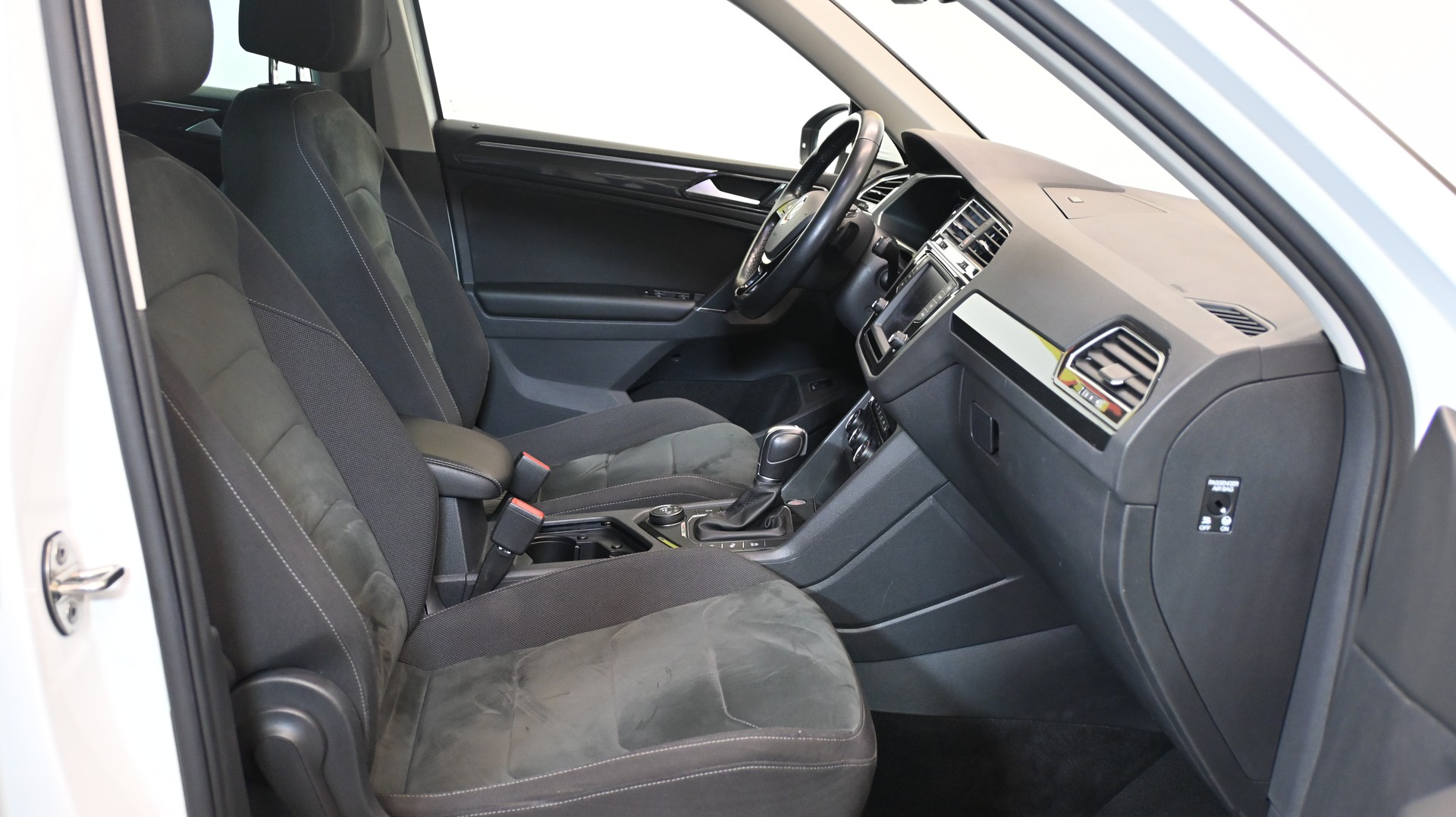VW Tiguan 2.0 TDI SCR Highline4Motion DSG-image-3