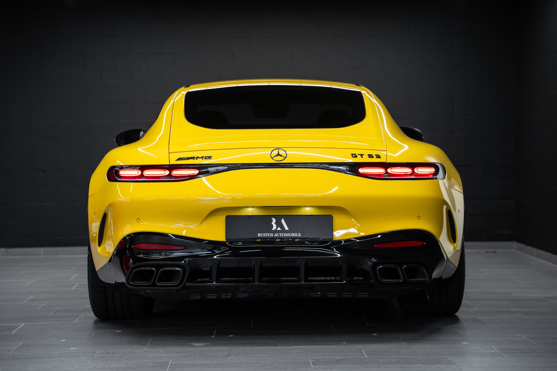MERCEDES-BENZ AMG GT 63 4Matic+ Executive Edition / Garantie / Gratis Service / Carbon uvm,,-image-8