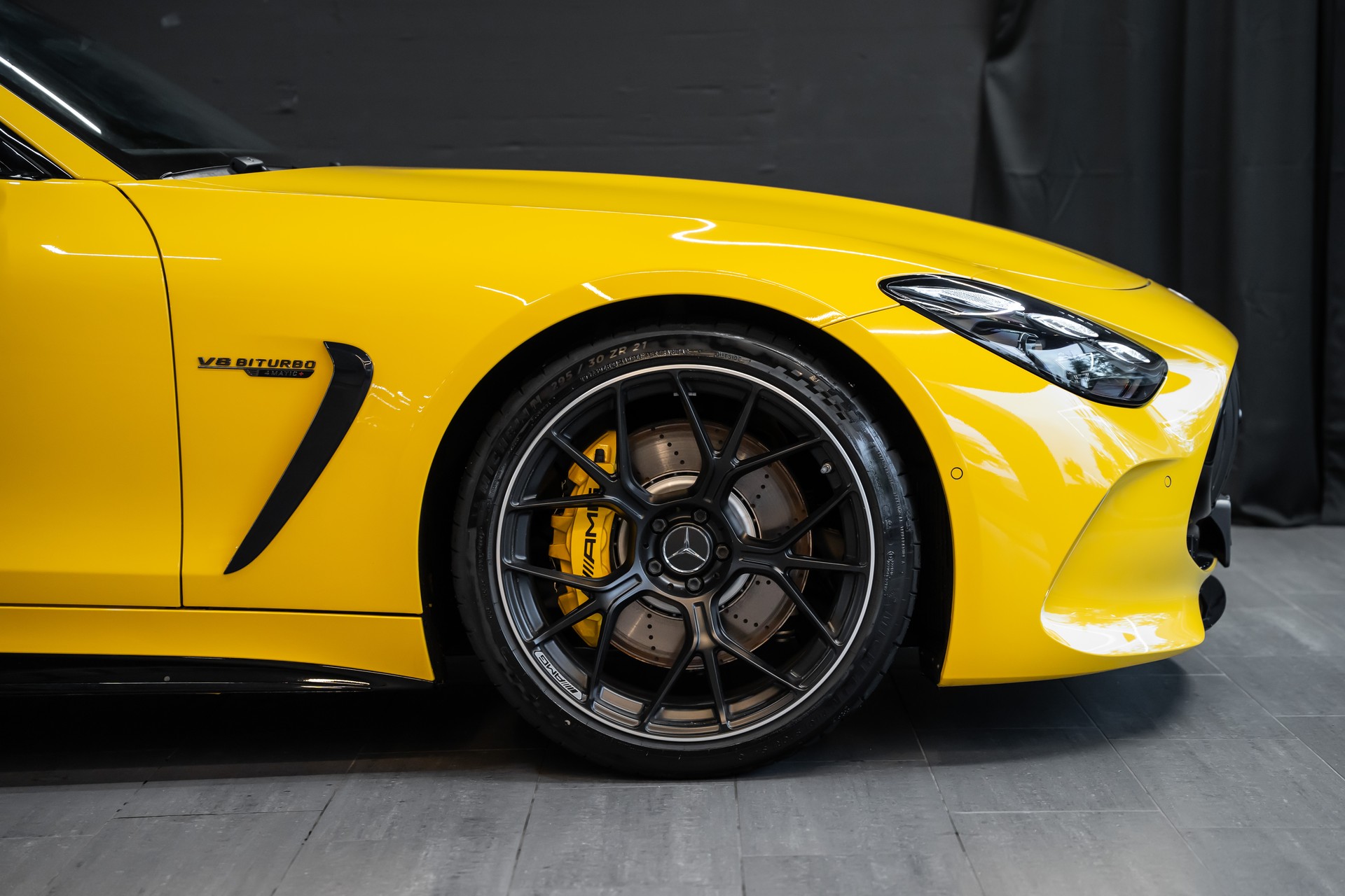 MERCEDES-BENZ AMG GT 63 4Matic+ Executive Edition / Garantie / Gratis Service / Carbon uvm,,-image-4