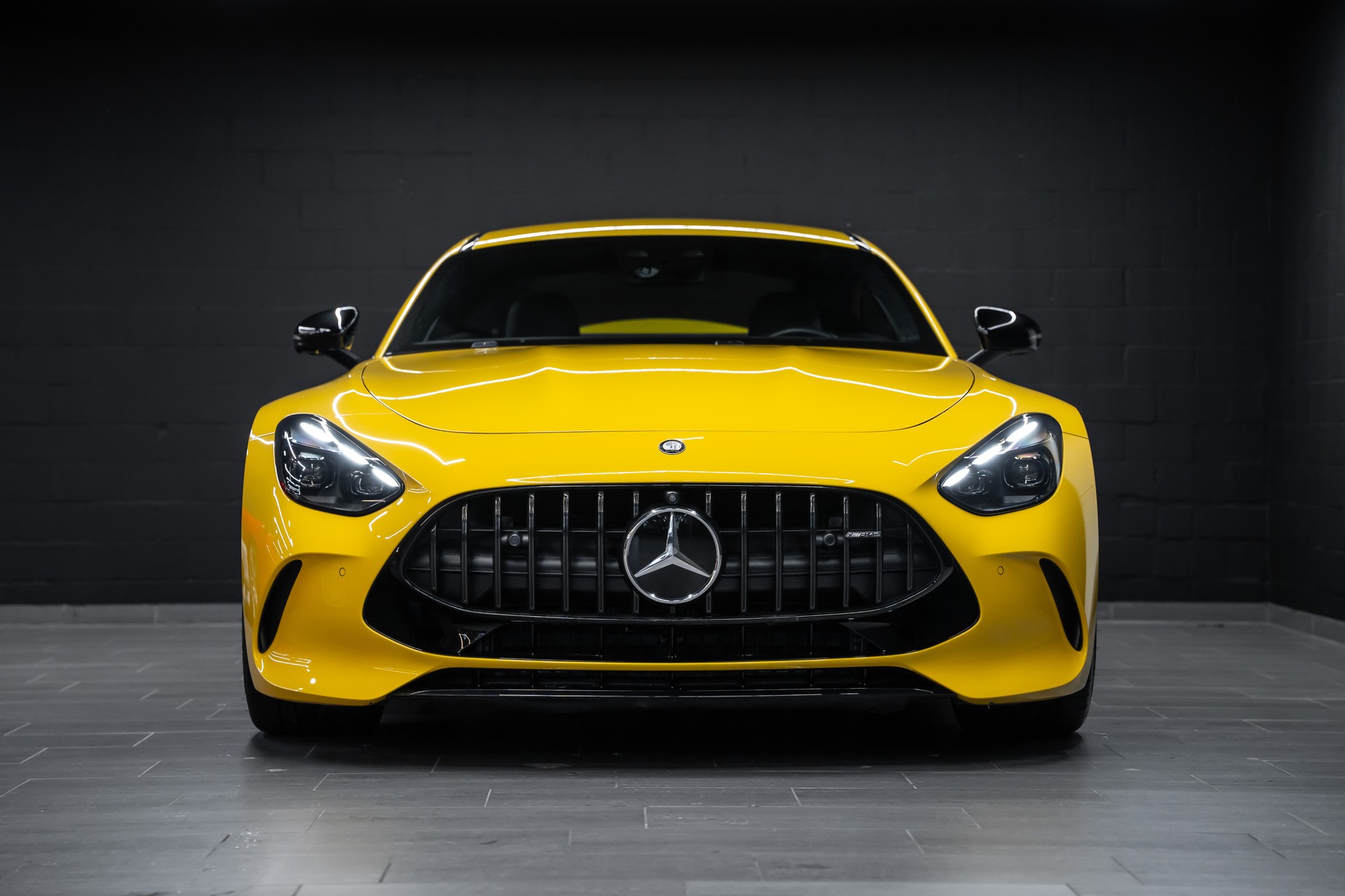 MERCEDES-BENZ AMG GT 63 4Matic+ Executive Edition / Garantie / Gratis Service / Carbon uvm,,-image-2