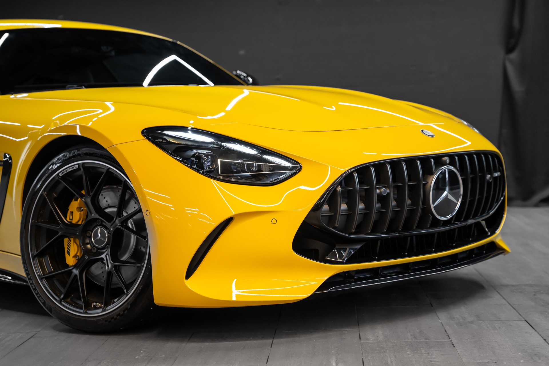 MERCEDES-BENZ AMG GT 63 4Matic+ Executive Edition / Garantie / Gratis Service / Carbon uvm,,-image-1
