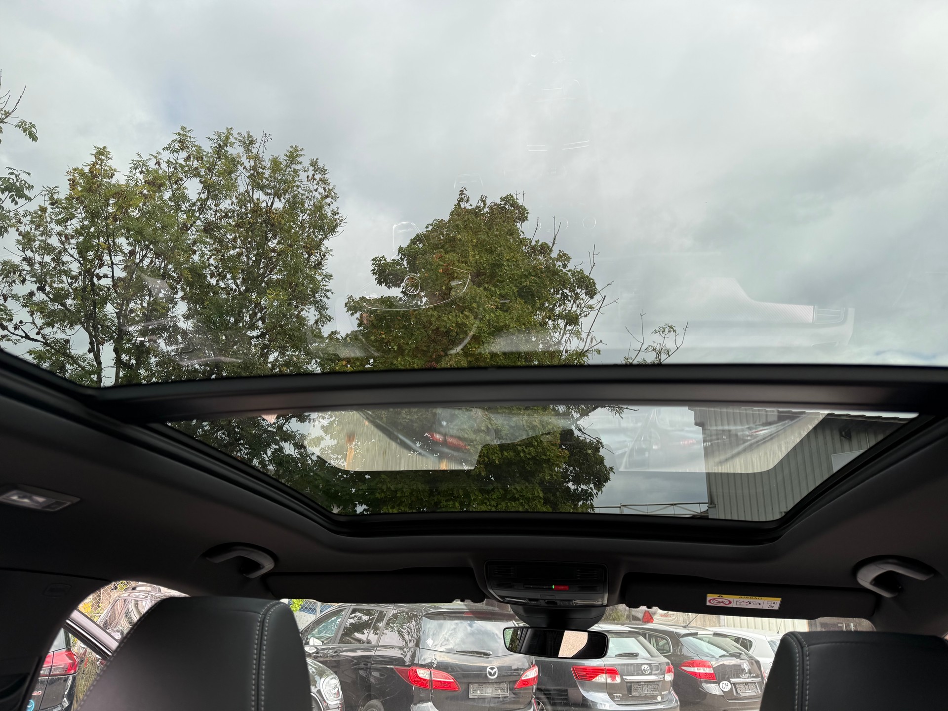 SKODA Kodiaq 2.0 TSI 4x4 Sport Line-image-10