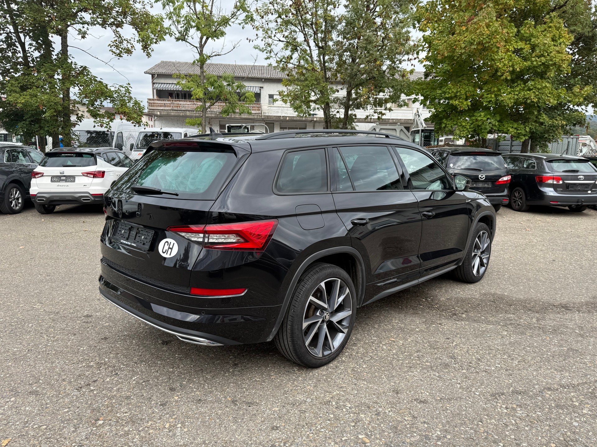 SKODA Kodiaq 2.0 TSI 4x4 Sport Line-image-3