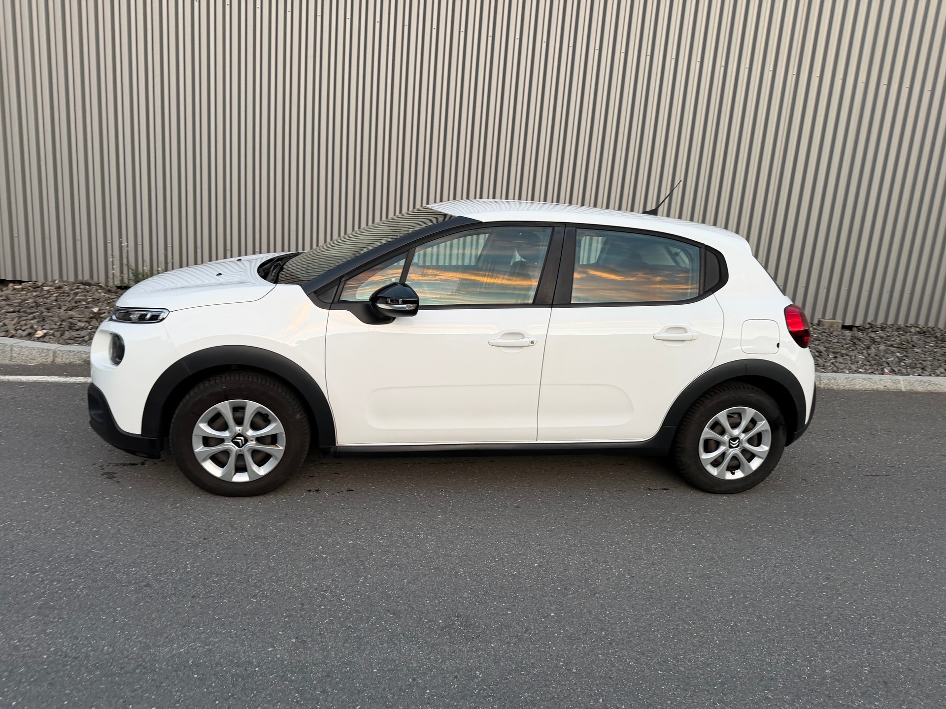 CITROEN C3 —⚠️⚠️⚠️⚠️⚠️MOTEUR FUME —-⚠️⚠️⚠️-image-1
