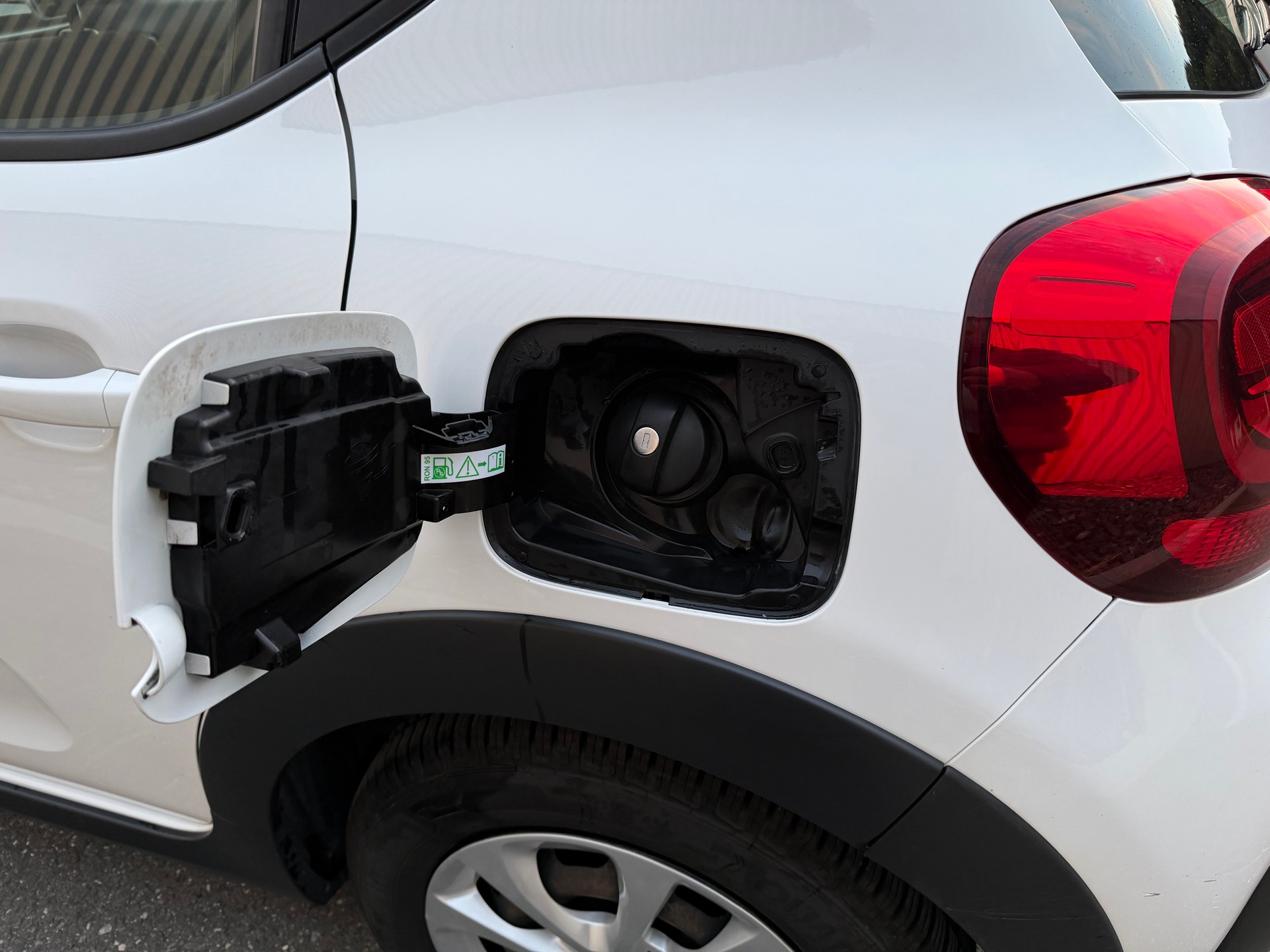 CITROEN C3 —⚠️⚠️⚠️⚠️⚠️MOTEUR FUME —-⚠️⚠️⚠️-image-17