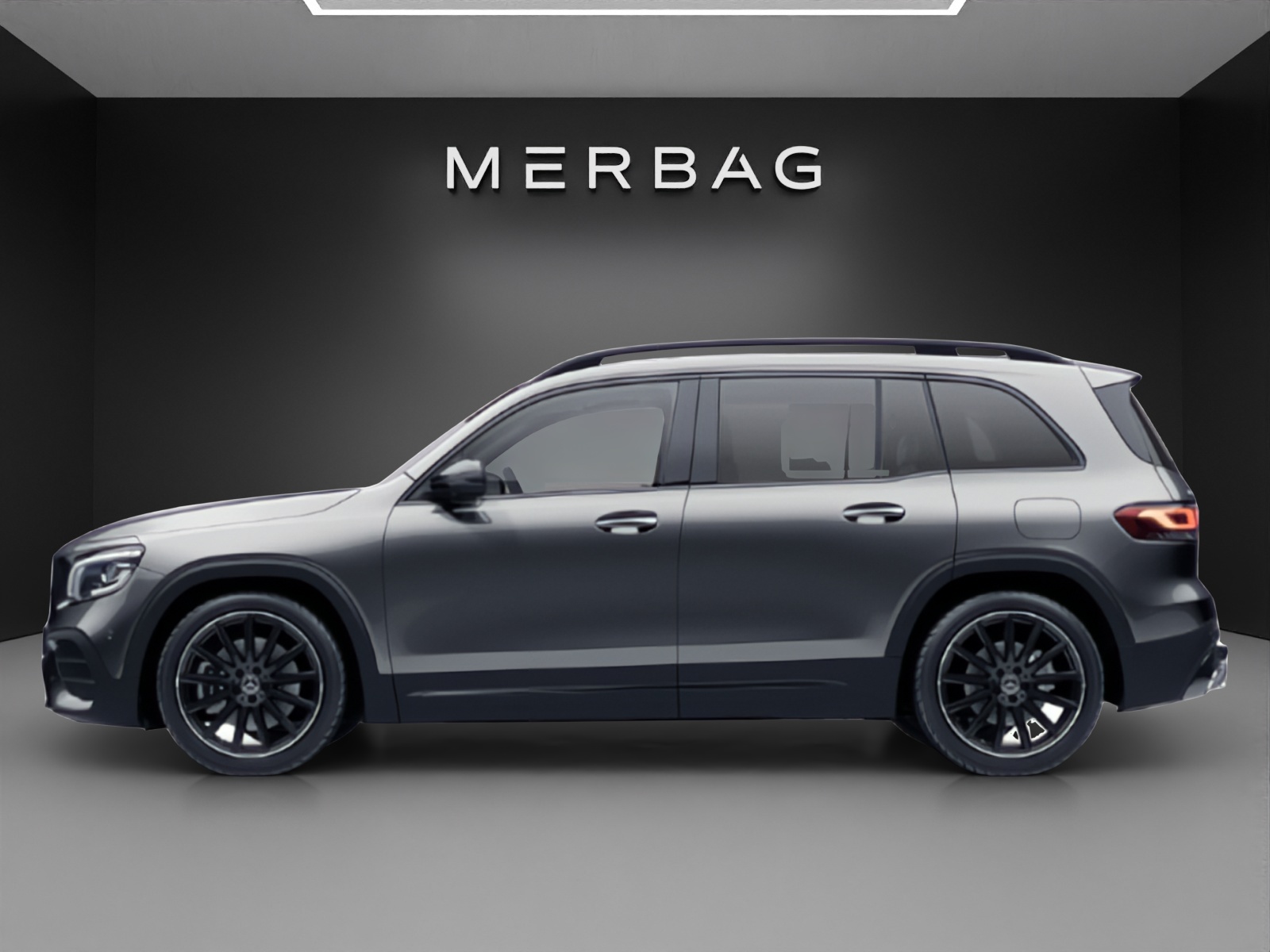 MERCEDES-BENZ GLB 250 4Matic AMG Line 8G-Tronic-image-2
