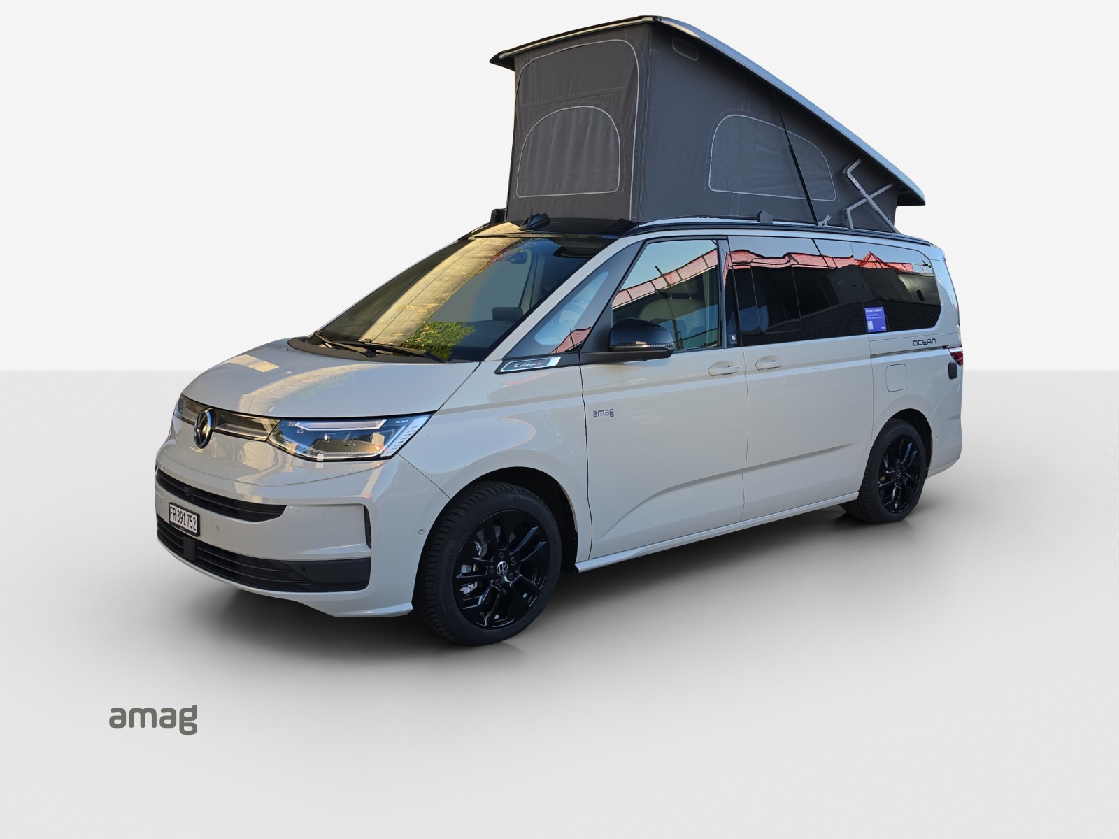 VW California 2.0 TDI Beach Ocean-image-0