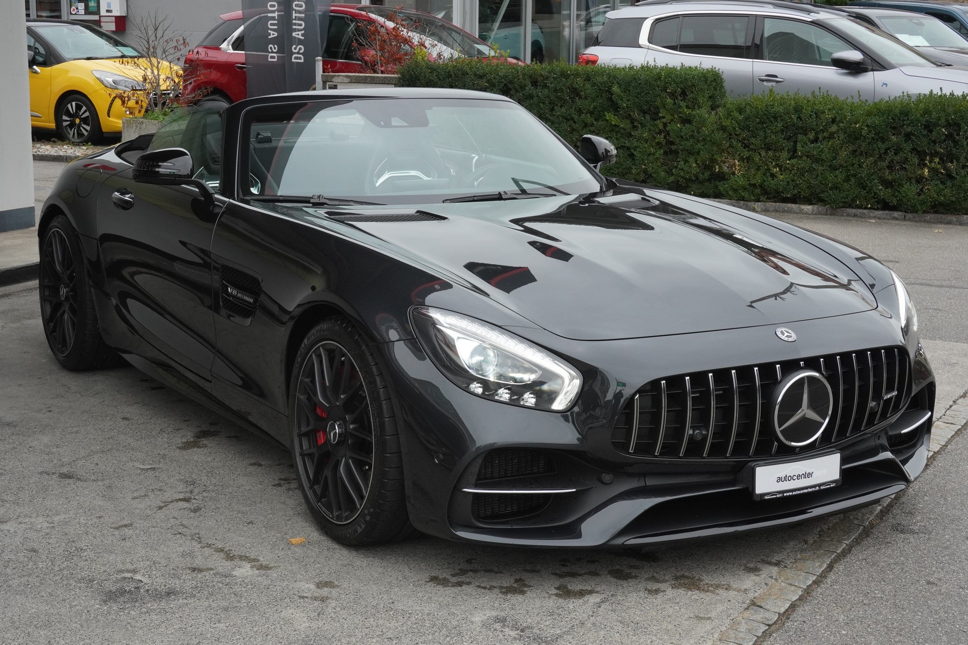 MERCEDES-BENZ AMG GT C Roadster Speedshift DCT-image-3