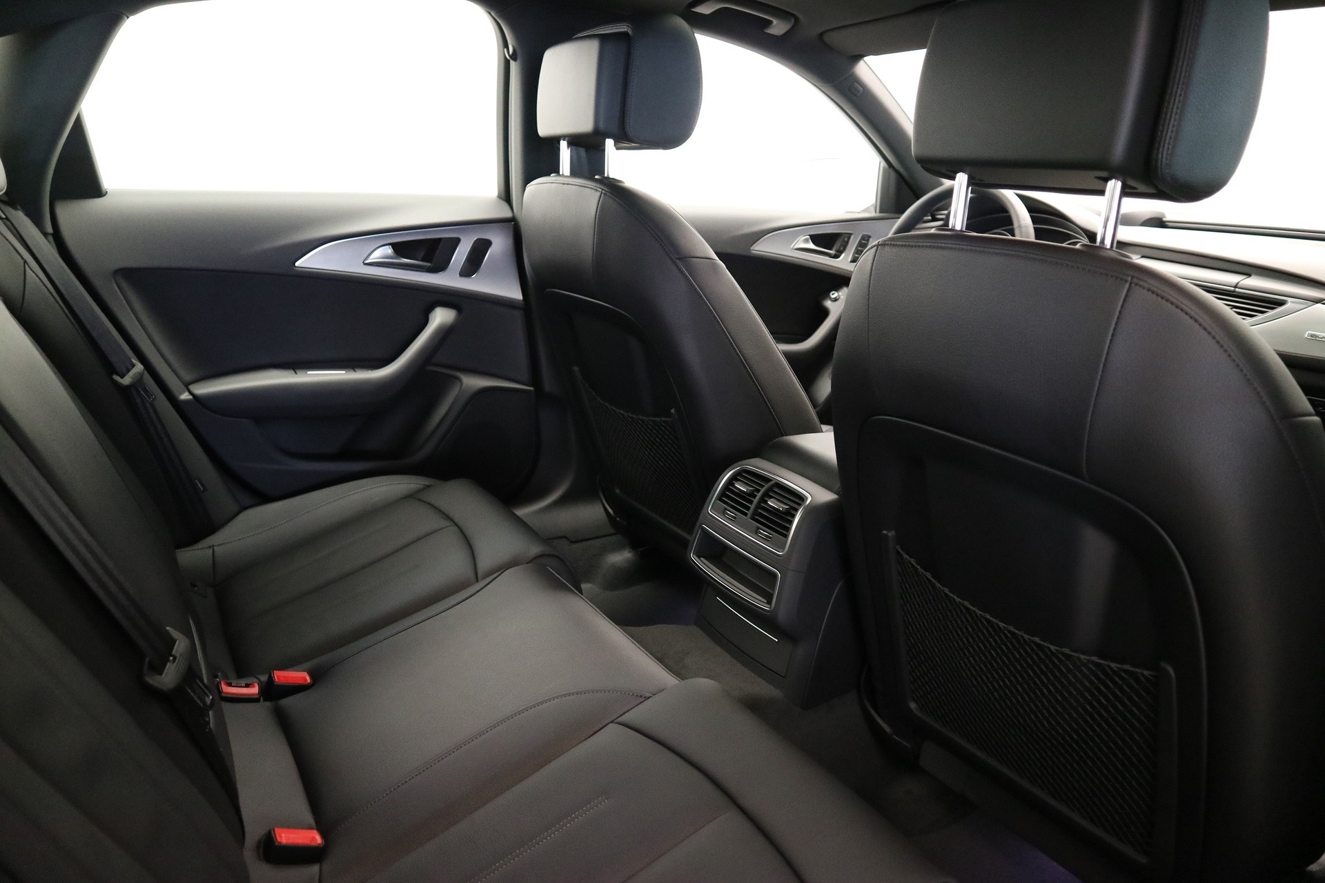 AUDI A6 2.0 TDI quattro S-tronic-image-6