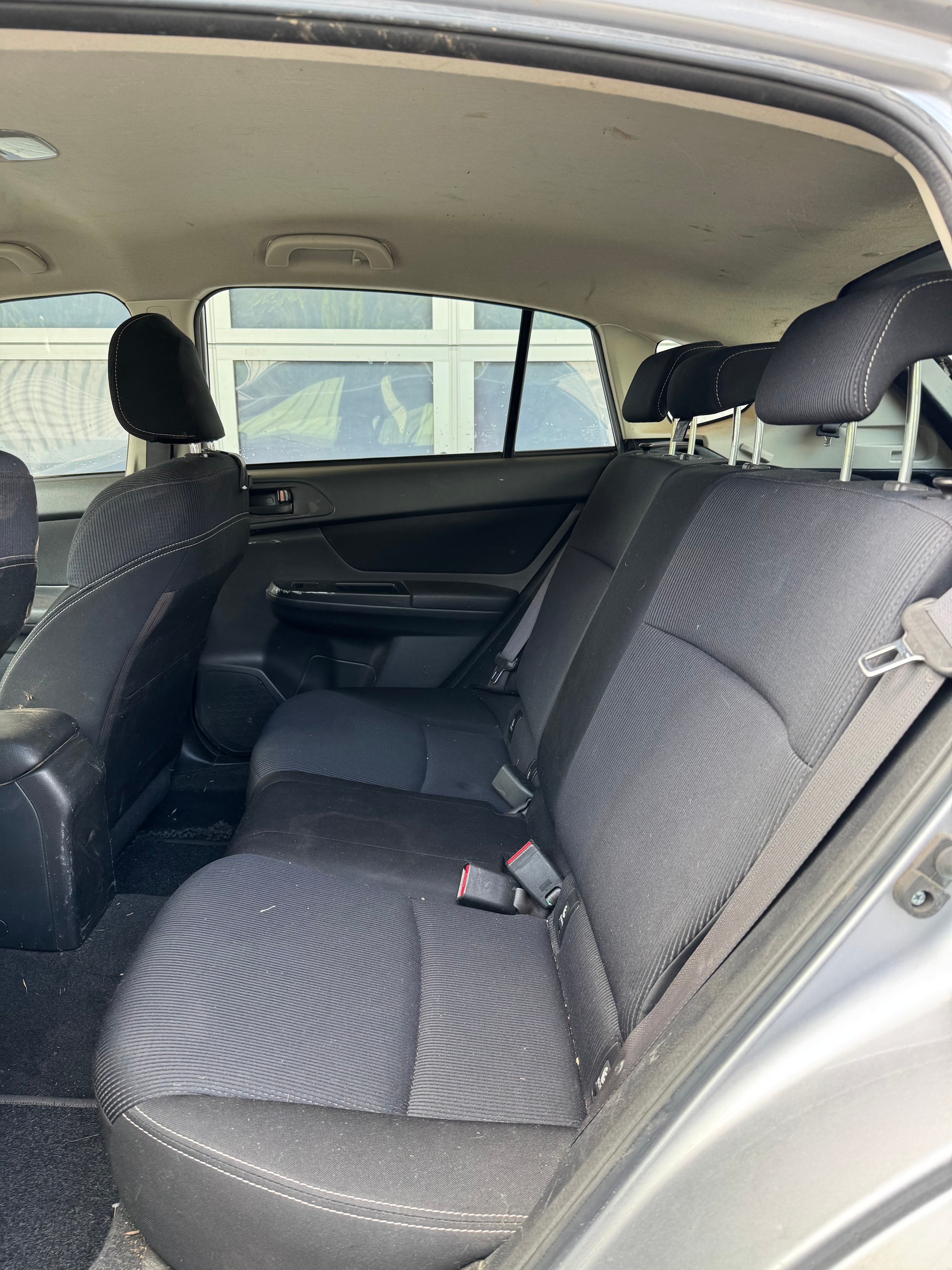 SUBARU XV 1.6 Swiss One AWD CVT-image-6
