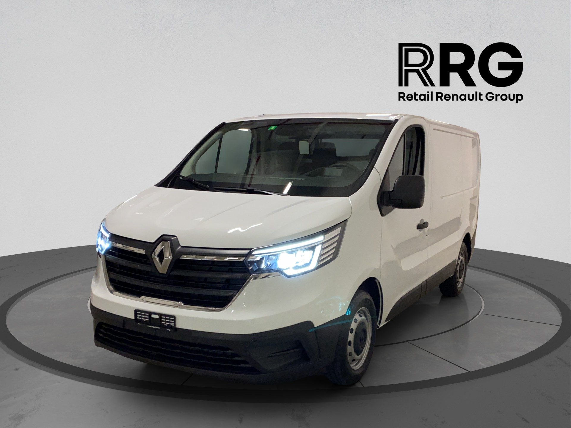 RENAULT Trafic 2.0 Blue dCi110 Advance L1H1-image-1